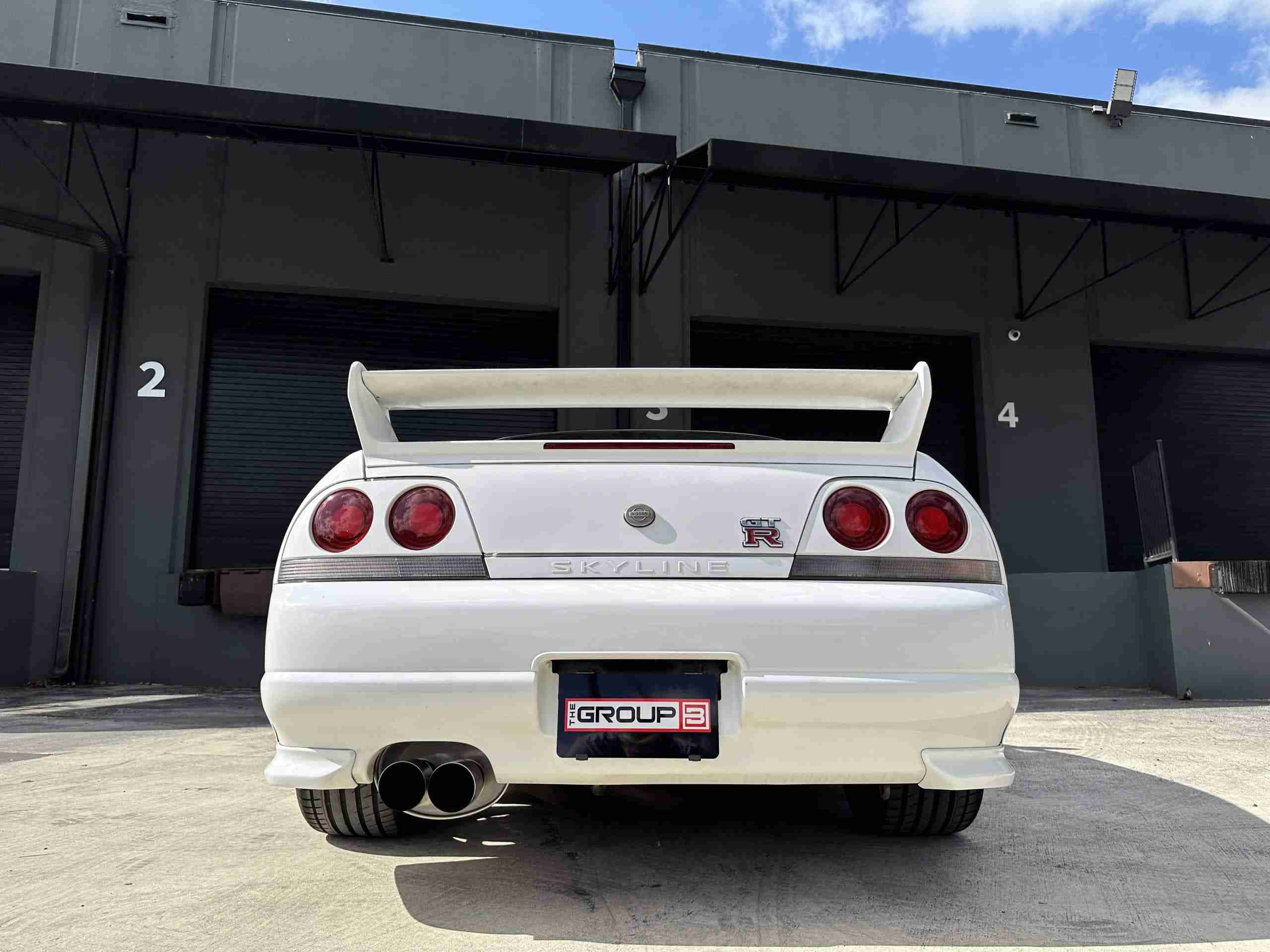 1995 Nissan GT-R 50k Miles – HKS Coilovers – Work Emotion Wheels – Turn Key/ Well maintained full