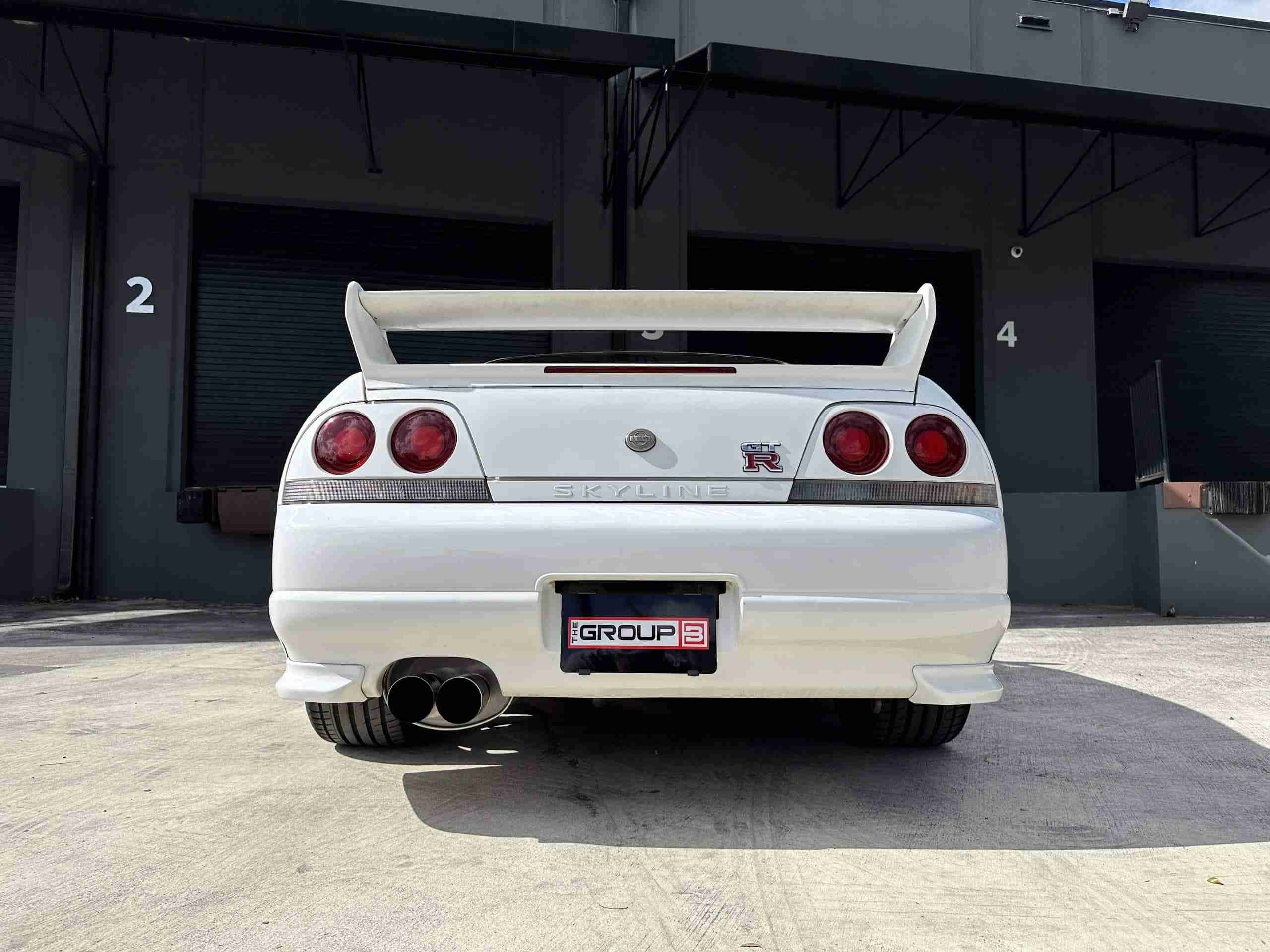 1995 Nissan GT-R 50k Miles – HKS Coilovers – Work Emotion Wheels – Turn Key/ Well maintained full