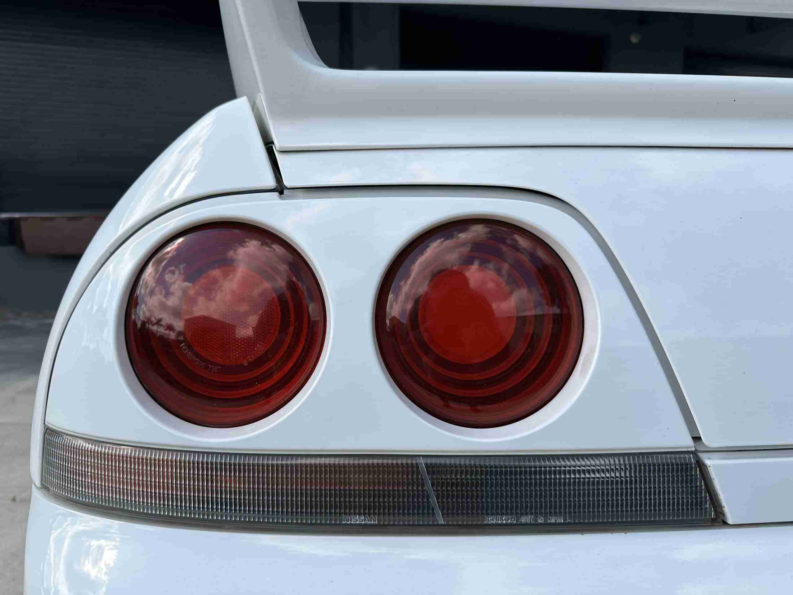1995 Nissan GT-R 50k Miles – HKS Coilovers – Work Emotion Wheels – Turn Key/ Well maintained full