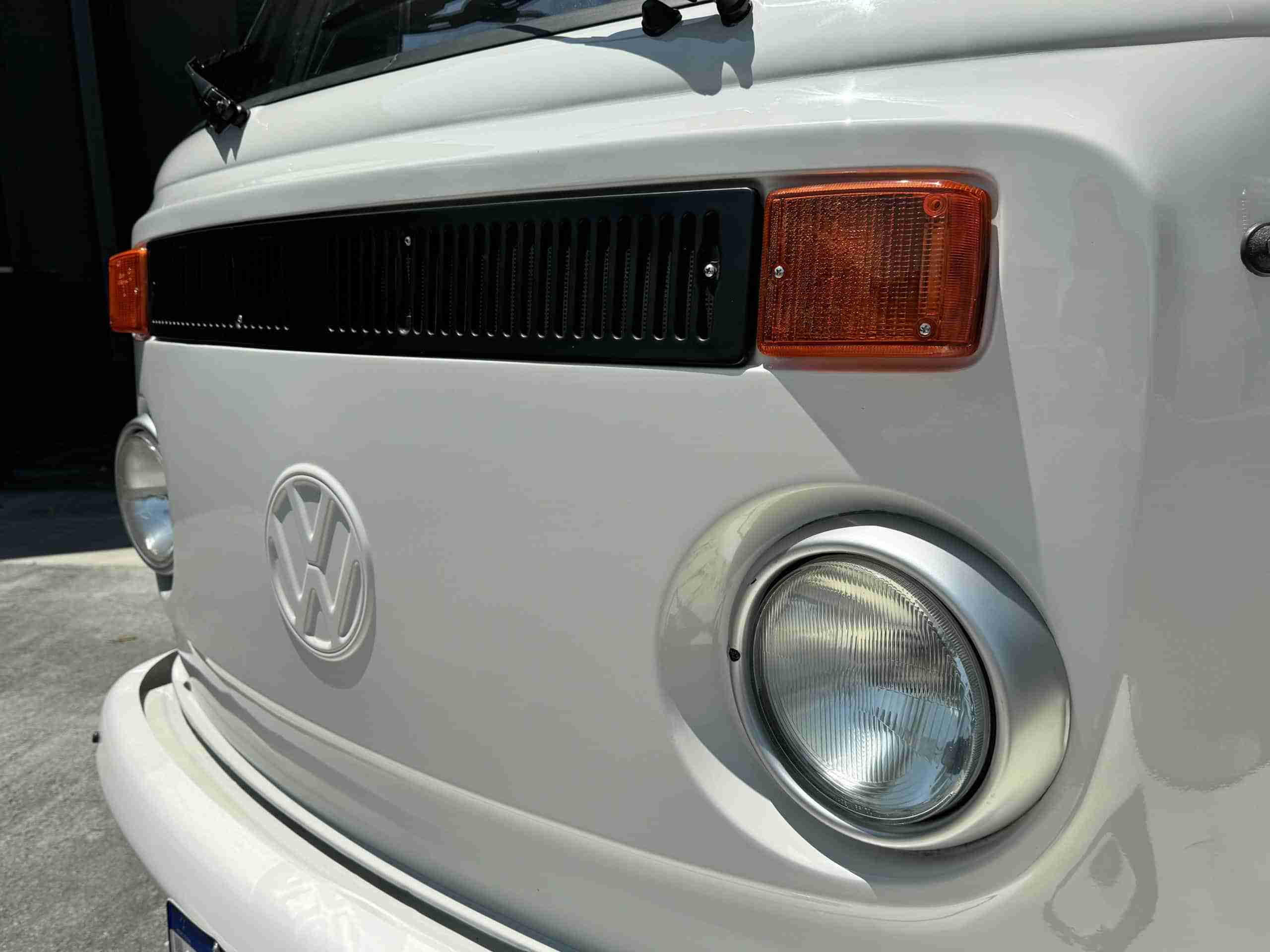 1984 Volkswagen Bus/Vanagon Bay Window Original Condition – Brazilian Van – No Rust – 4 Speed Manual – $32k invested full