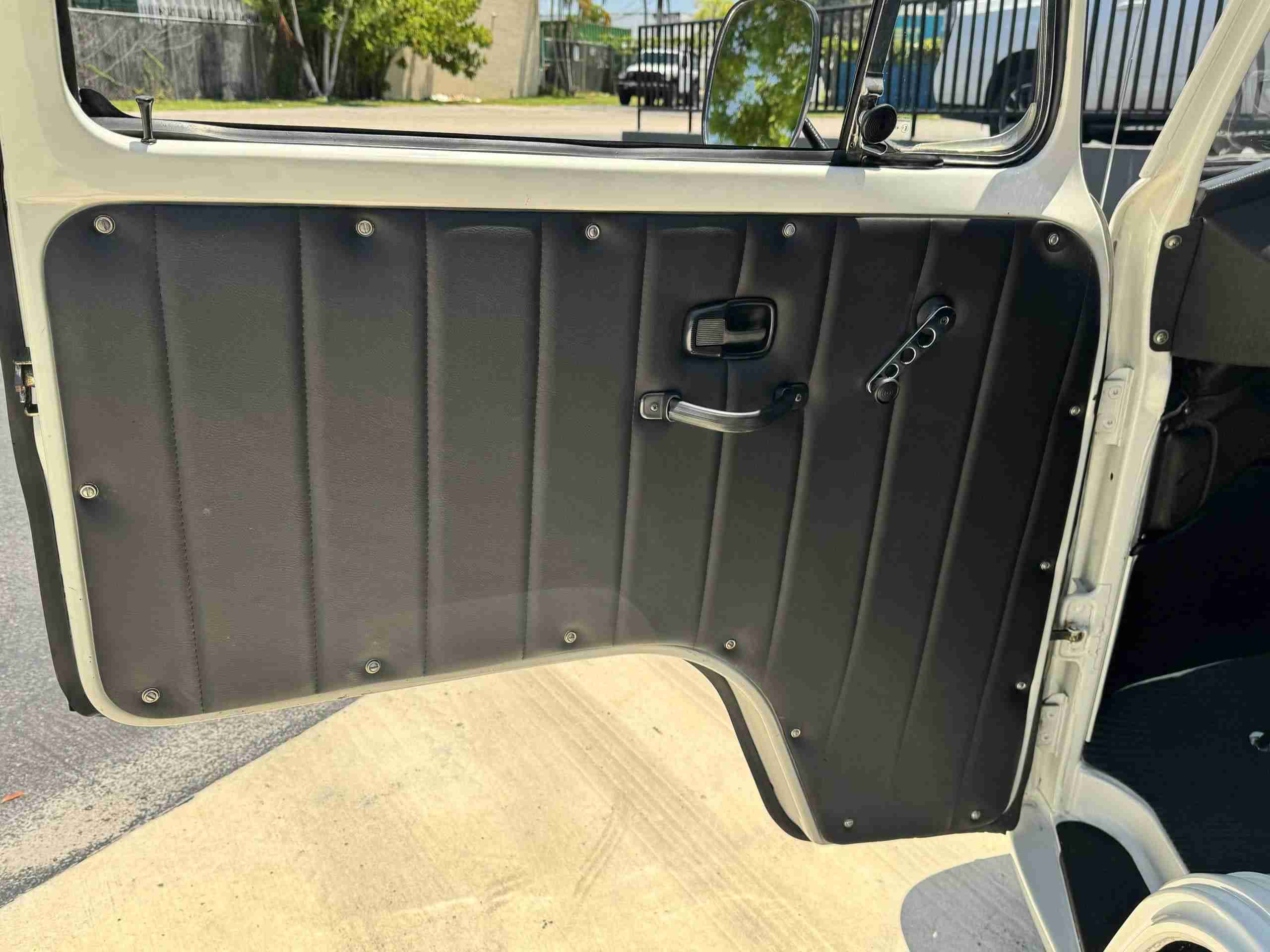 1984 Volkswagen Bus/Vanagon Bay Window Original Condition – Brazilian Van – No Rust – 4 Speed Manual – $32k invested full