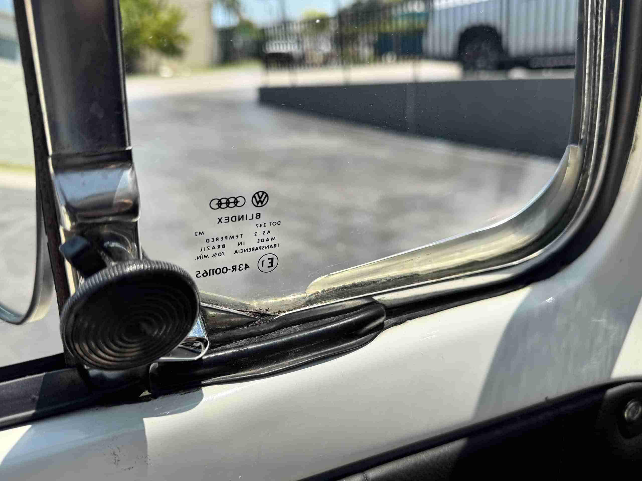 1984 Volkswagen Bus/Vanagon Bay Window Original Condition – Brazilian Van – No Rust – 4 Speed Manual – $32k invested full