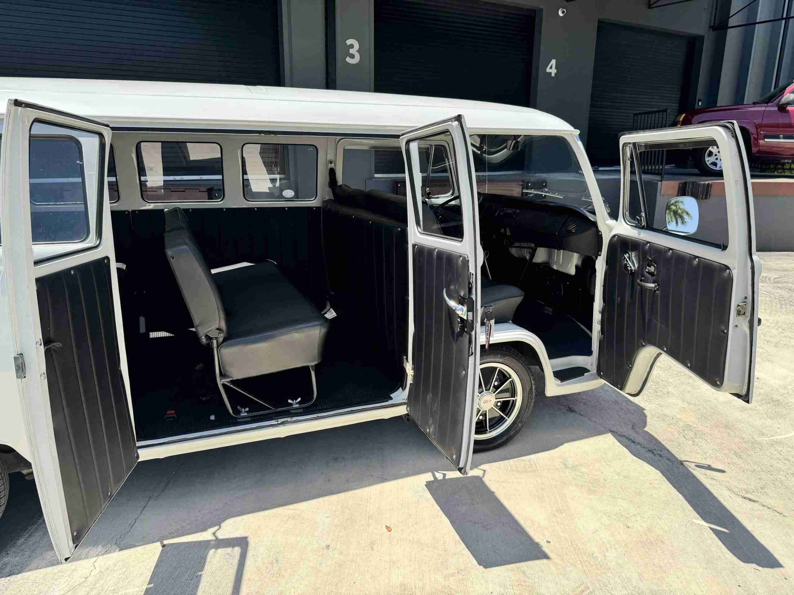 1984 Volkswagen Bus/Vanagon Bay Window Original Condition – Brazilian Van – No Rust – 4 Speed Manual – $32k invested full