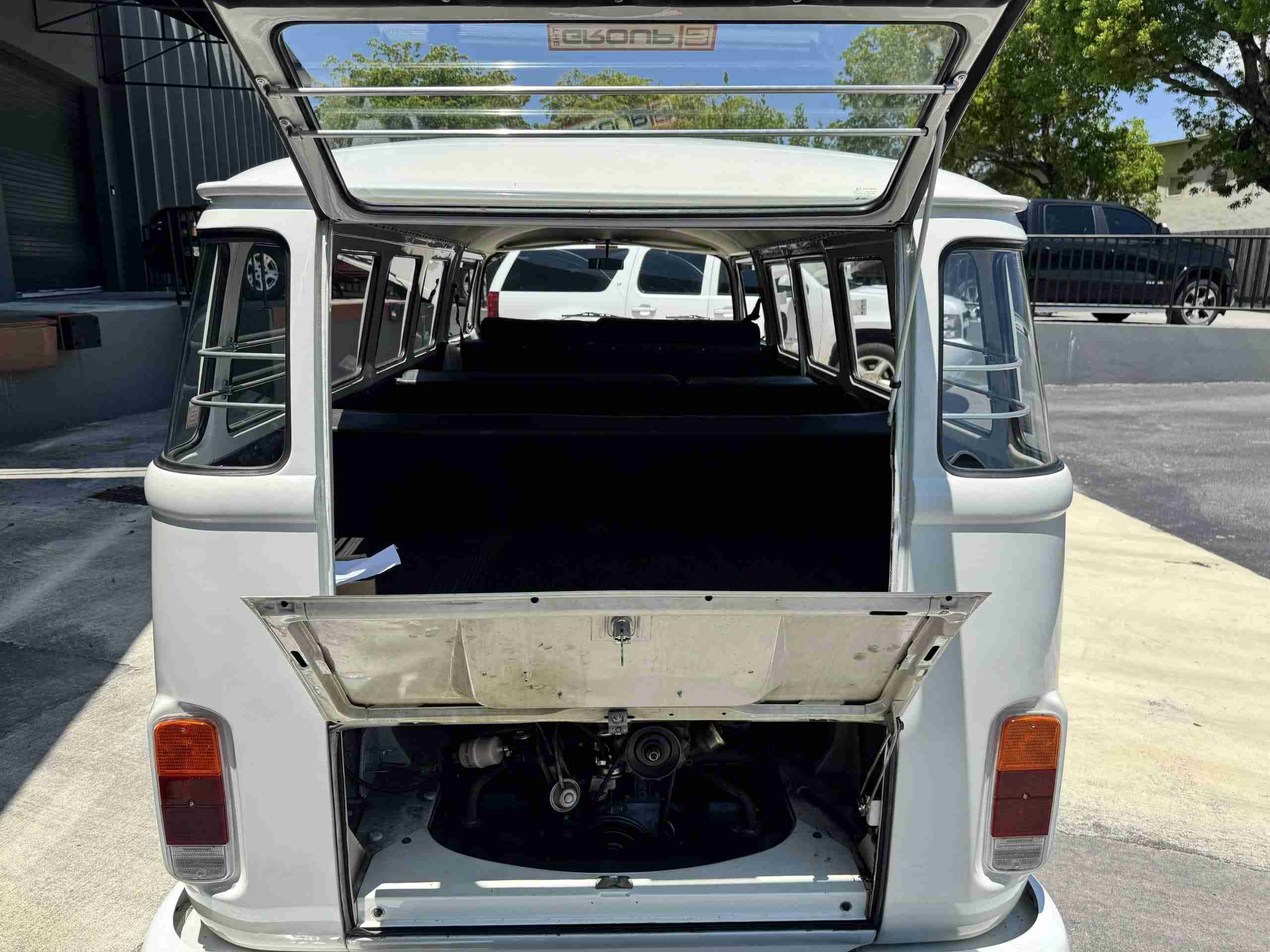 1984 Volkswagen Bus/Vanagon Bay Window Original Condition – Brazilian Van – No Rust – 4 Speed Manual – $32k invested full