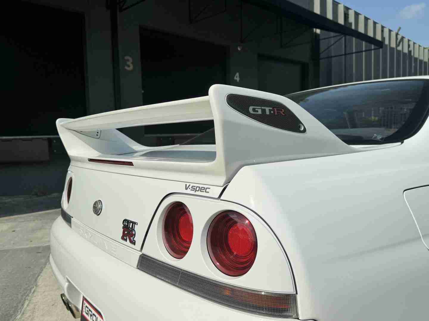 1995 Nissan GT-R R33 Skyline VSPEC 24K Original Miles – ORIGINAL PAINT – Documented – OHLINS Coilovers – OG TE37 full