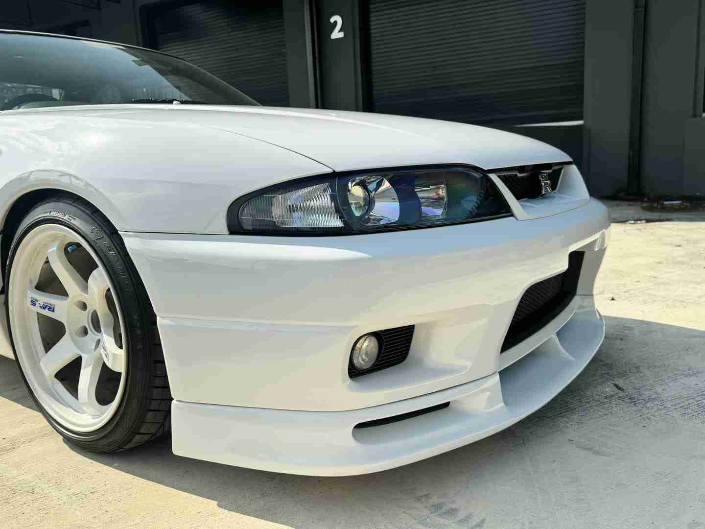 1995 Nissan GT-R R33 Skyline VSPEC 24K Original Miles – ORIGINAL PAINT – Documented – OHLINS Coilovers – OG TE37 full