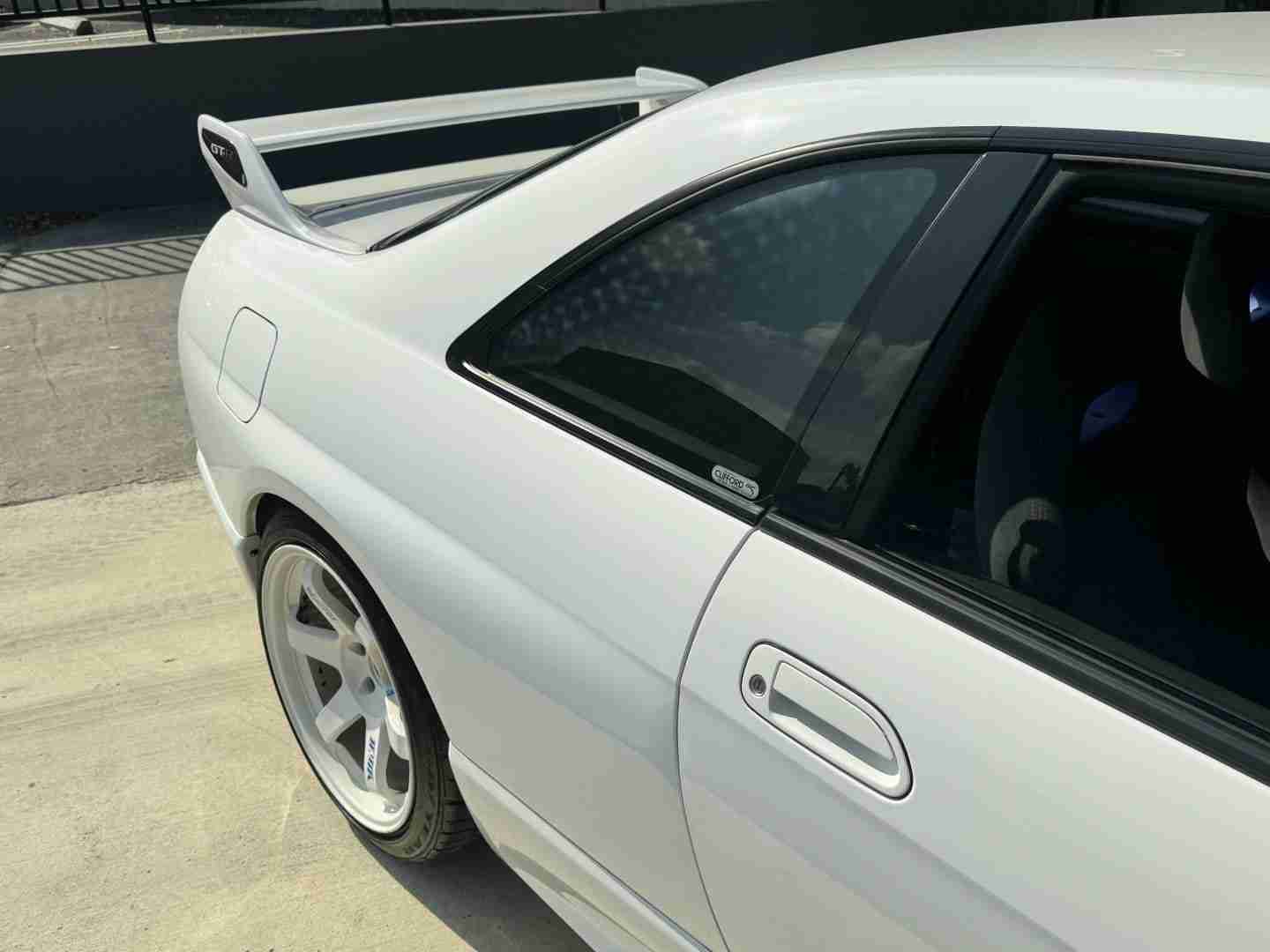 1995 Nissan GT-R R33 Skyline VSPEC 24K Original Miles – ORIGINAL PAINT – Documented – OHLINS Coilovers – OG TE37 full