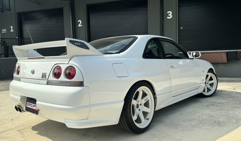 
 1995 Nissan GT-R R33 Skyline VSPEC 24K Original Miles – ORIGINAL PAINT – Documented – OHLINS Coilovers – OG TE37 full									
