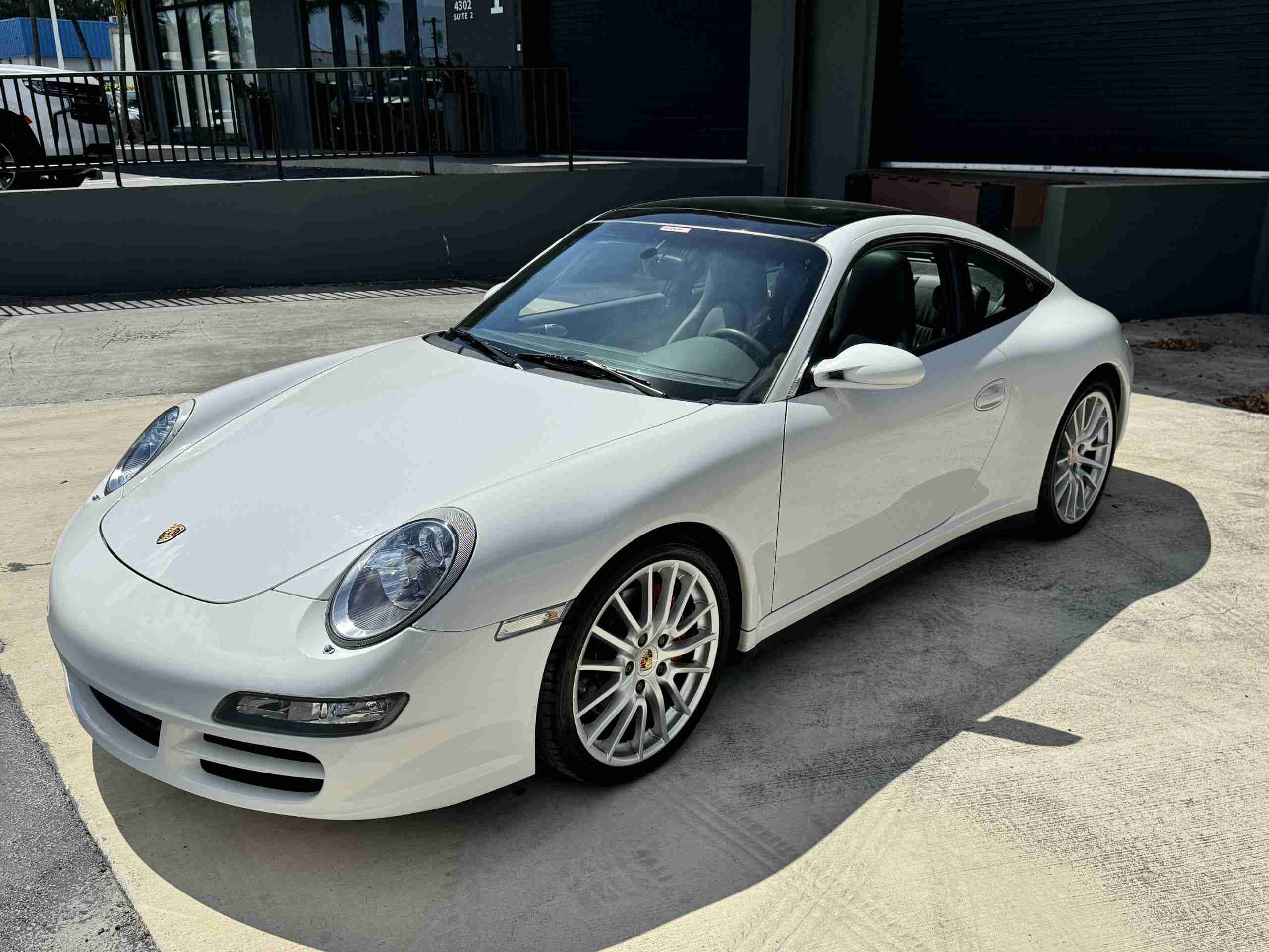 2008 Porsche 911 Widebody TARGA 4S 6 Speed Manual – 3.8L – 350HP -Clean California Car- Only 57k Miles full