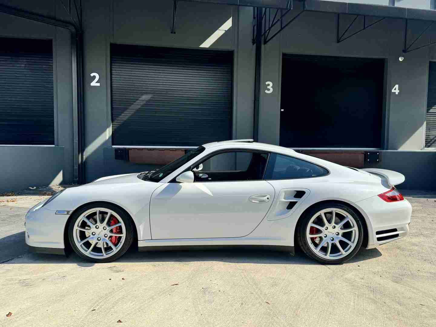 2008 Porsche 911 997.1 TURBO 22k Miles – All Original Paint – 6 Speed Manual – Carbon Intake full