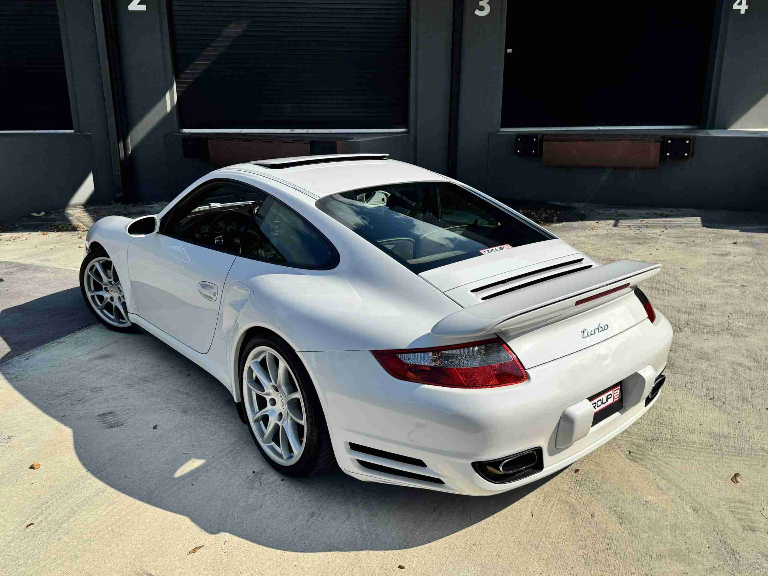 2008 Porsche 911 997.1 TURBO 22k Miles – All Original Paint – 6 Speed Manual – Carbon Intake full