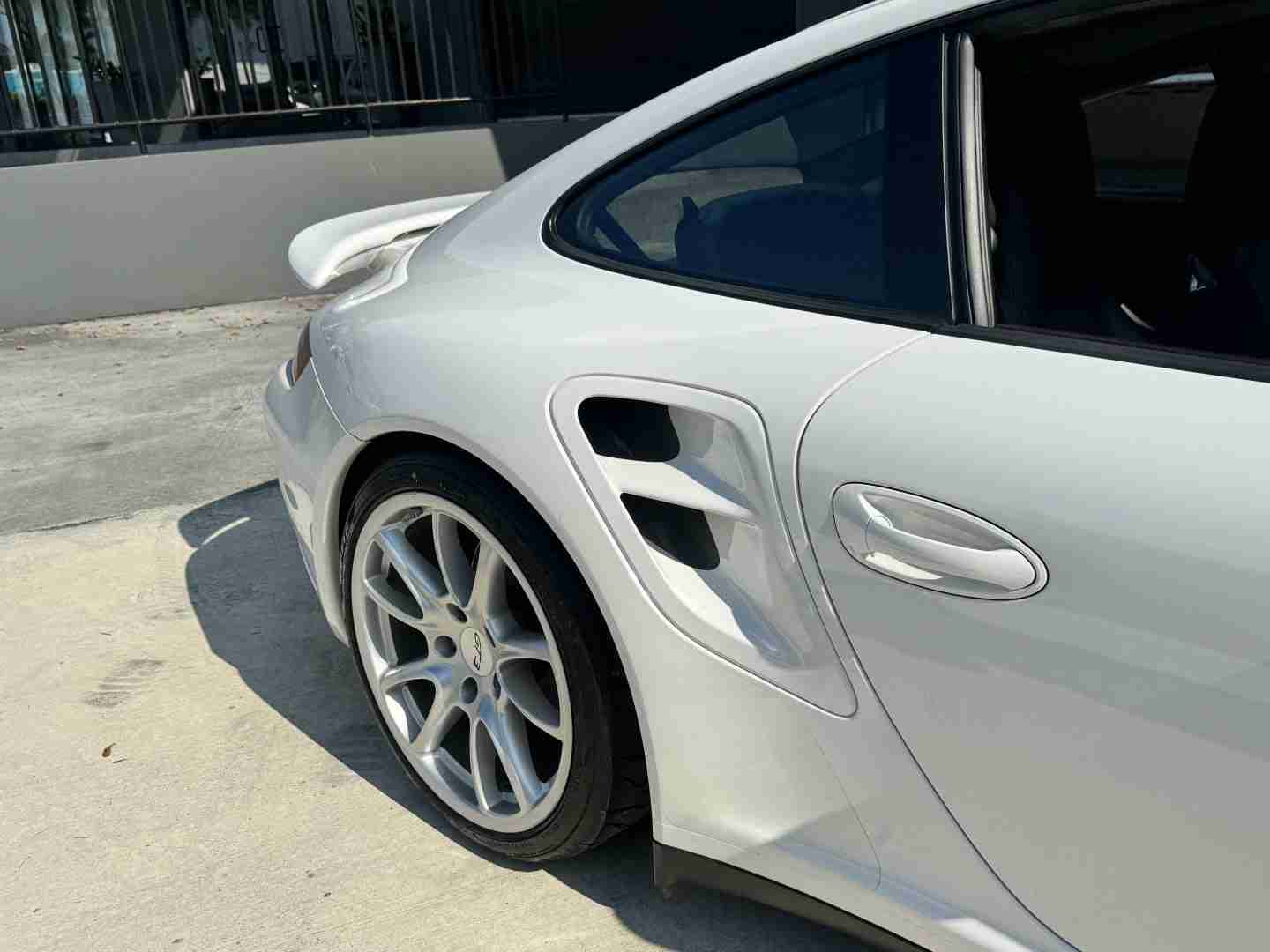 2008 Porsche 911 997.1 TURBO 22k Miles – All Original Paint – 6 Speed Manual – Carbon Intake full
