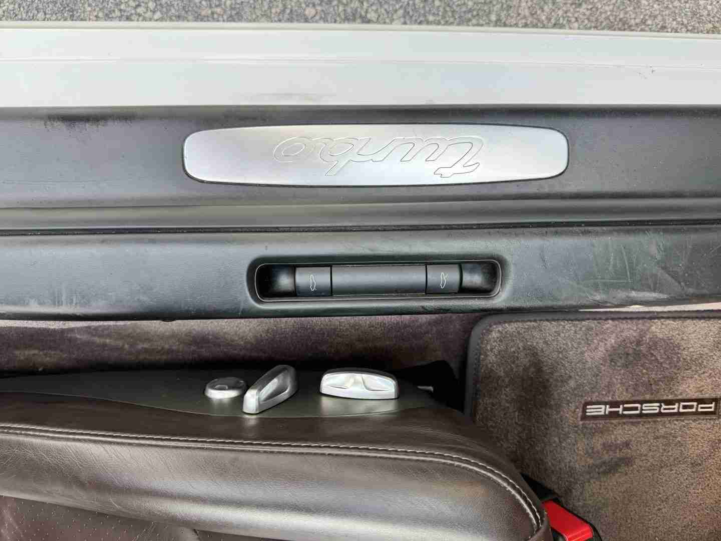 2008 Porsche 911 997.1 TURBO 22k Miles – All Original Paint – 6 Speed Manual – Carbon Intake full