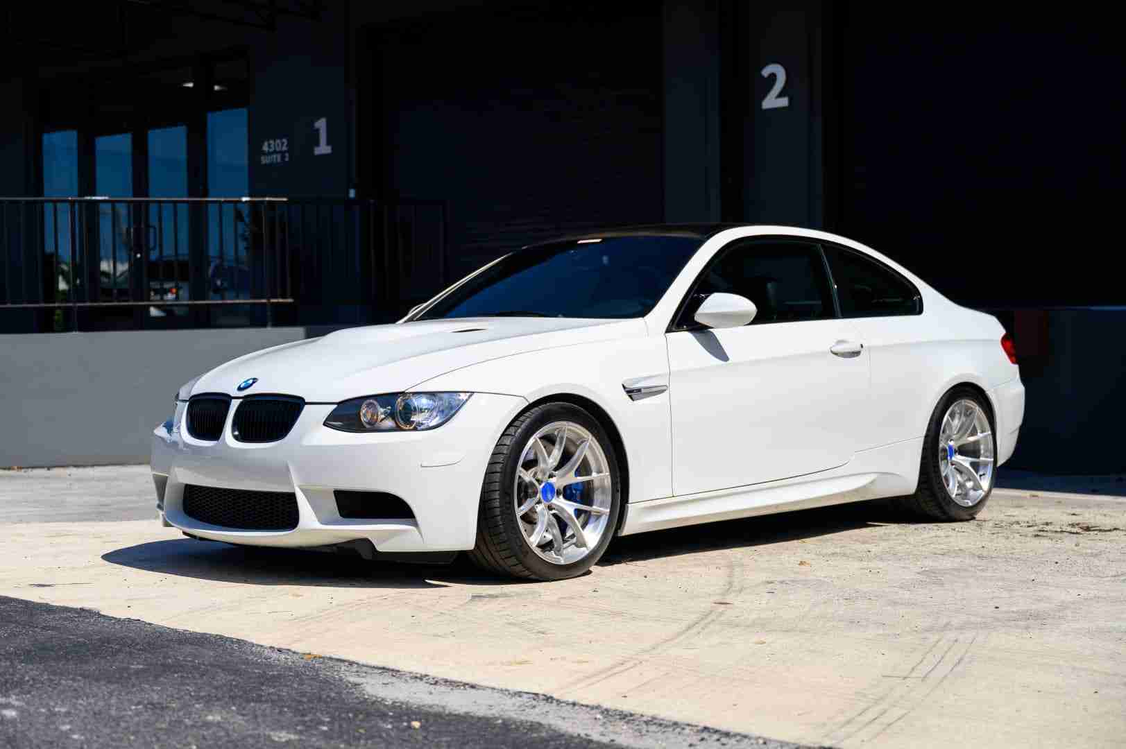 2013 BMW M3 E92 Stripper Spec 69K Miles-6 Speed-Carbon Roof -F80 Big Brakes Bearings/Throttle Actuators Done full