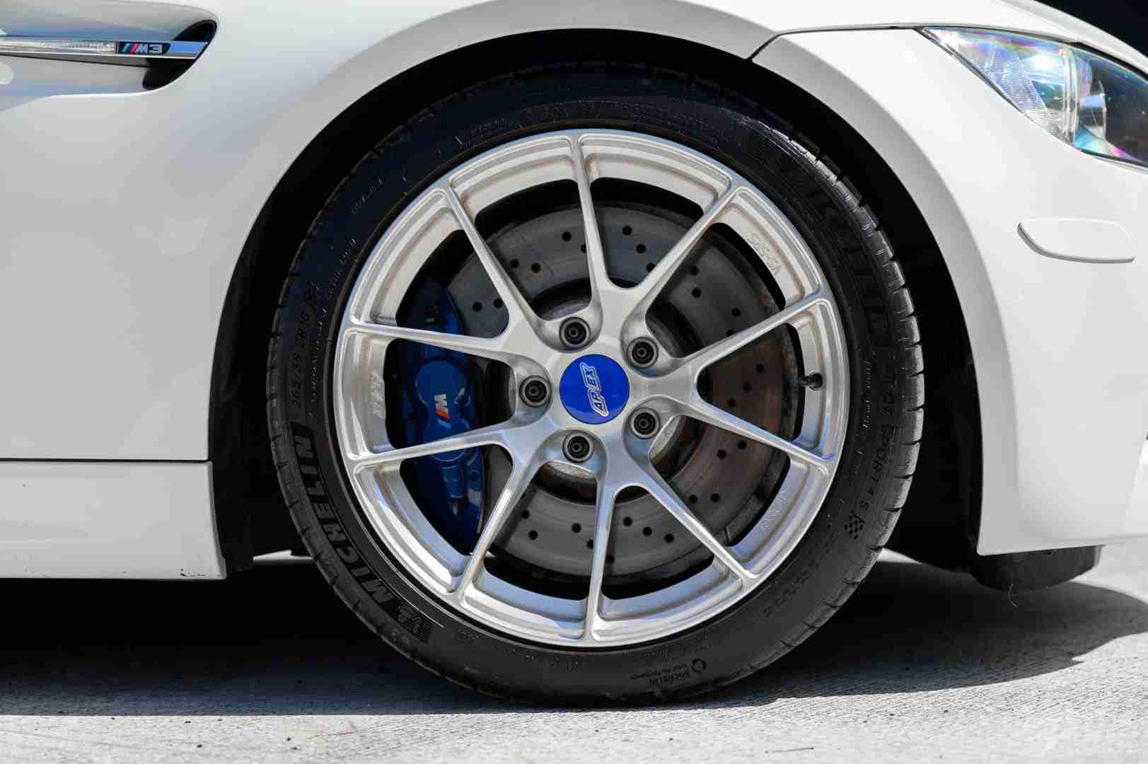2013 BMW M3 E92 Stripper Spec 69K Miles-6 Speed-Carbon Roof -F80 Big Brakes Bearings/Throttle Actuators Done full