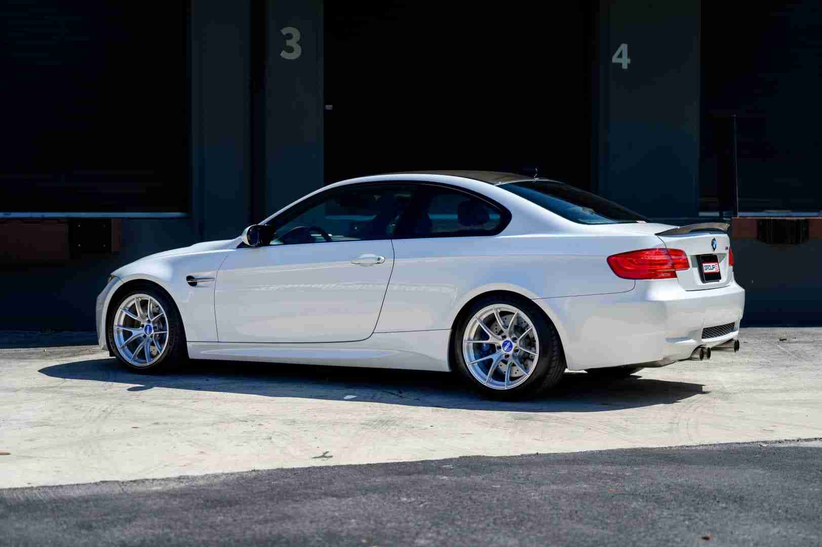 2013 BMW M3 E92 Stripper Spec 69K Miles-6 Speed-Carbon Roof -F80 Big Brakes Bearings/Throttle Actuators Done full