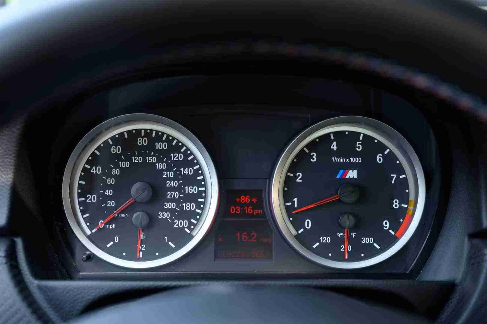 2013 BMW M3 E92 Stripper Spec 69K Miles-6 Speed-Carbon Roof -F80 Big Brakes Bearings/Throttle Actuators Done full