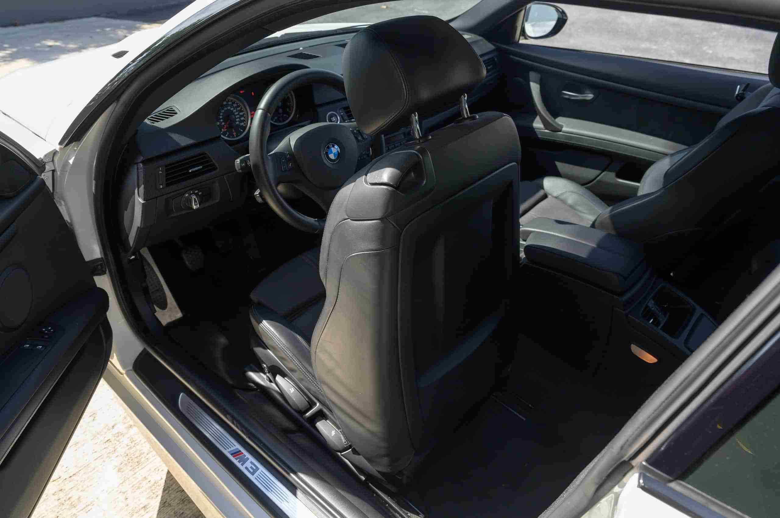 2013 BMW M3 E92 Stripper Spec 69K Miles-6 Speed-Carbon Roof -F80 Big Brakes Bearings/Throttle Actuators Done full
