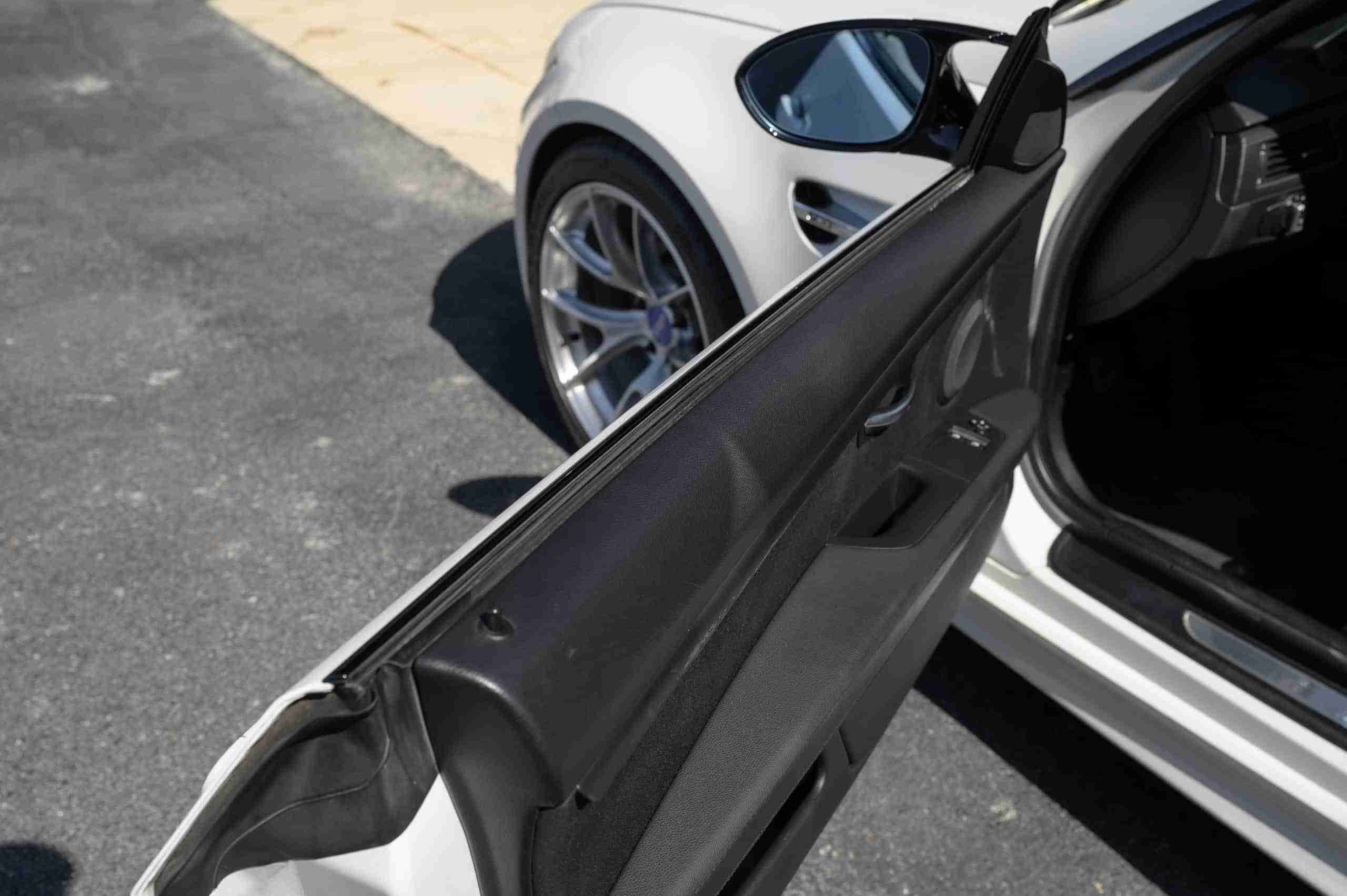 2013 BMW M3 E92 Stripper Spec 69K Miles-6 Speed-Carbon Roof -F80 Big Brakes Bearings/Throttle Actuators Done full