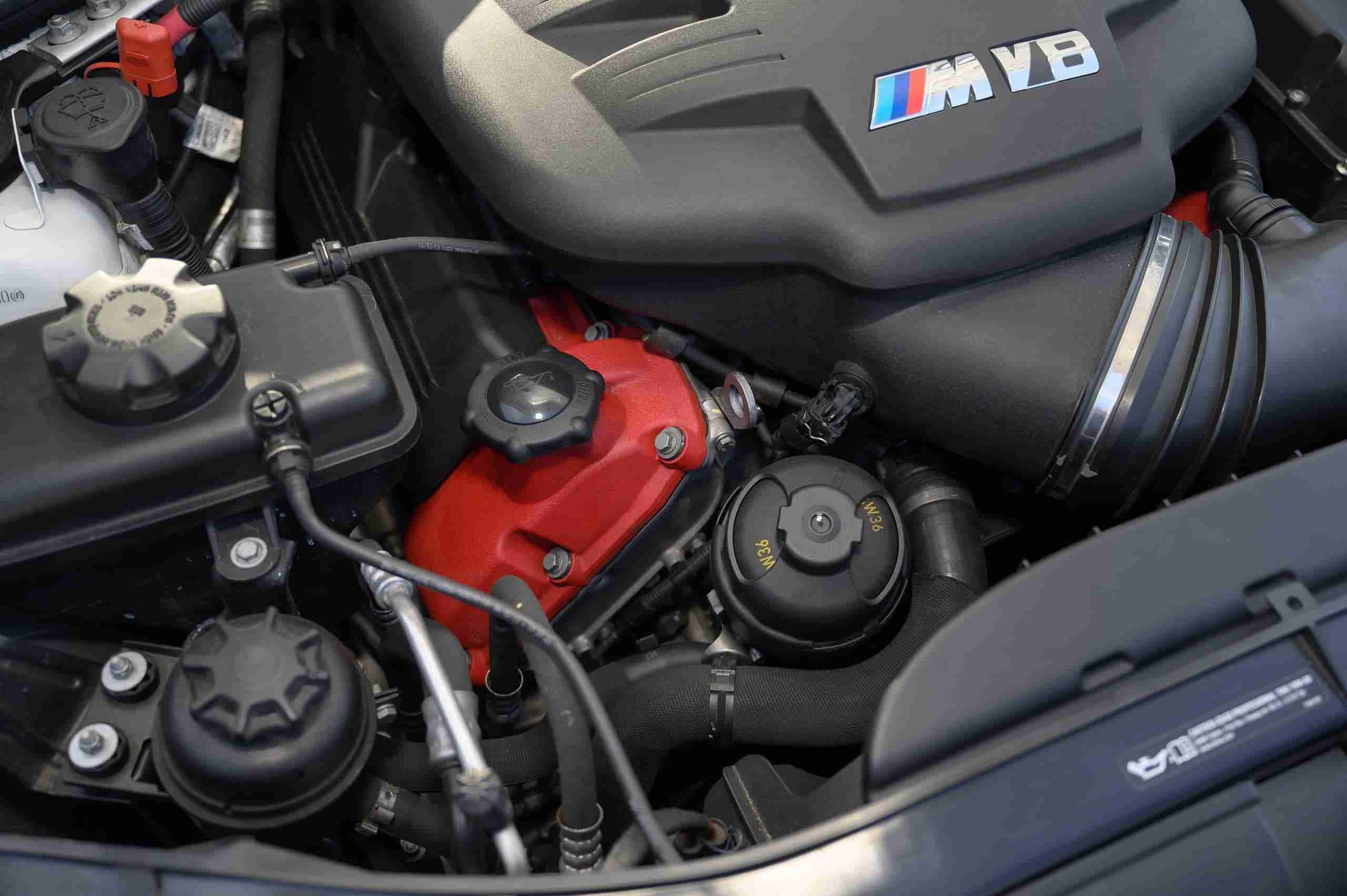 2013 BMW M3 E92 Stripper Spec 69K Miles-6 Speed-Carbon Roof -F80 Big Brakes Bearings/Throttle Actuators Done full