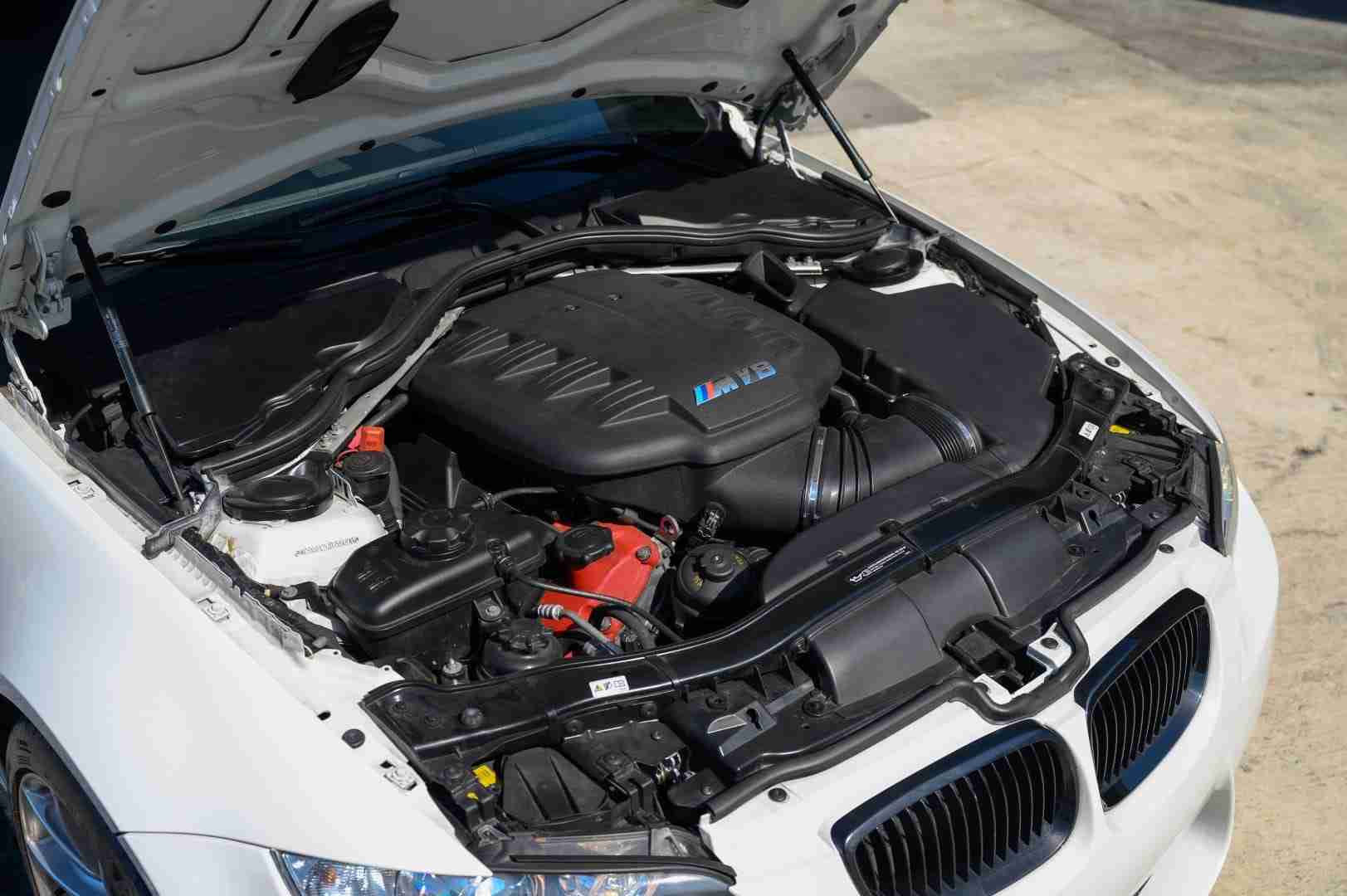 2013 BMW M3 E92 Stripper Spec 69K Miles-6 Speed-Carbon Roof -F80 Big Brakes Bearings/Throttle Actuators Done full