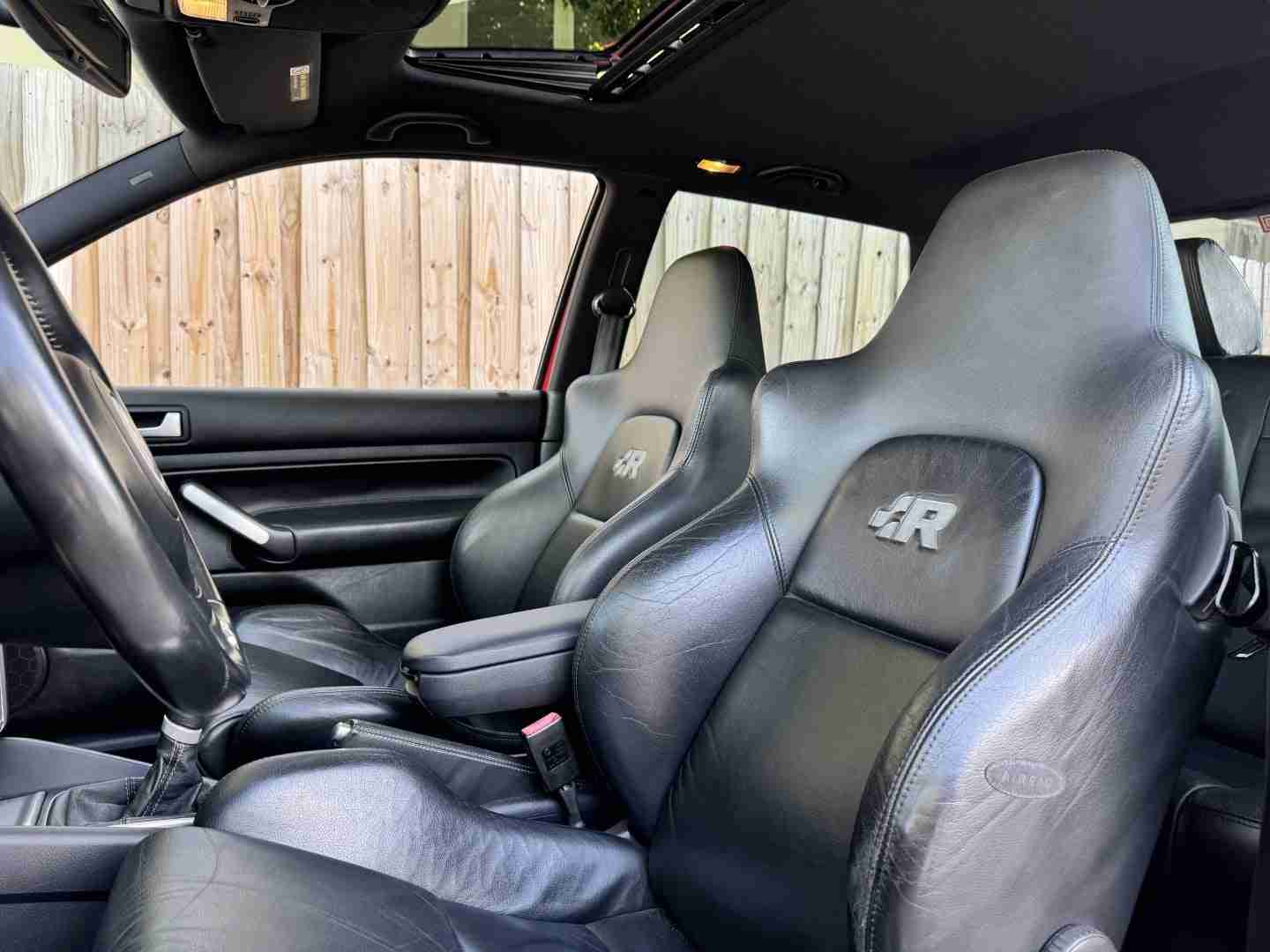 2004 Volkswagen R32 MK4 1 of 662 Tornado Red – HPA400 Turbo Kit – 84k Miles – ALCON BBK – 1552s – 6 Spd full