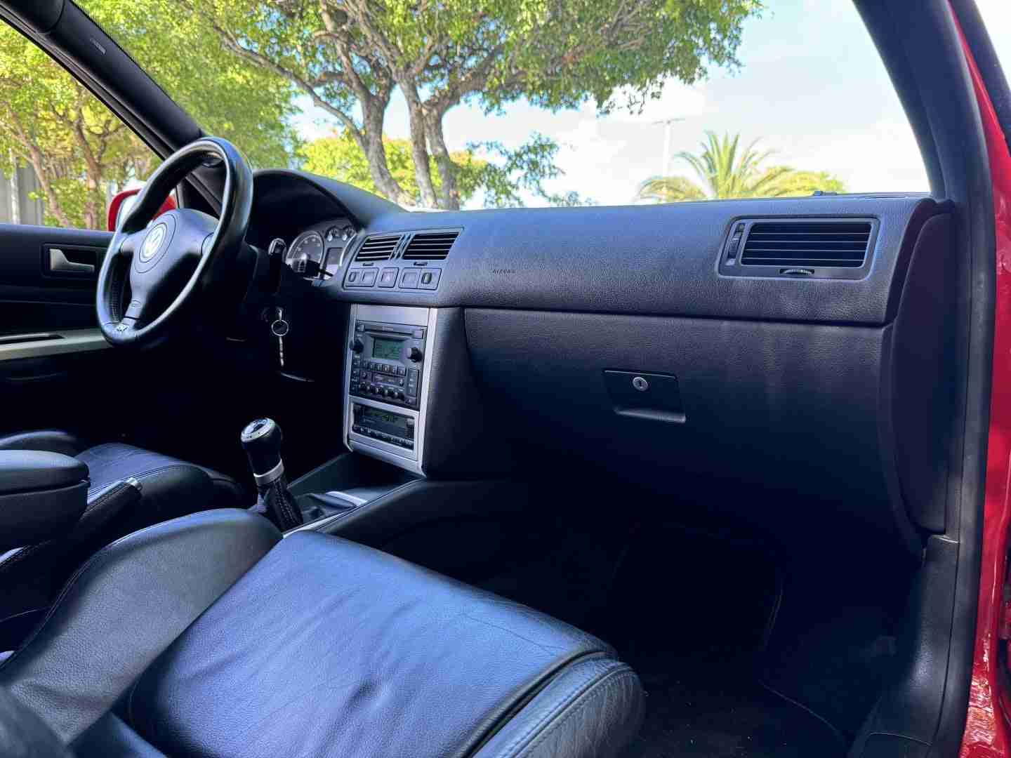 2004 Volkswagen R32 MK4 1 of 662 Tornado Red – HPA400 Turbo Kit – 84k Miles – ALCON BBK – 1552s – 6 Spd full