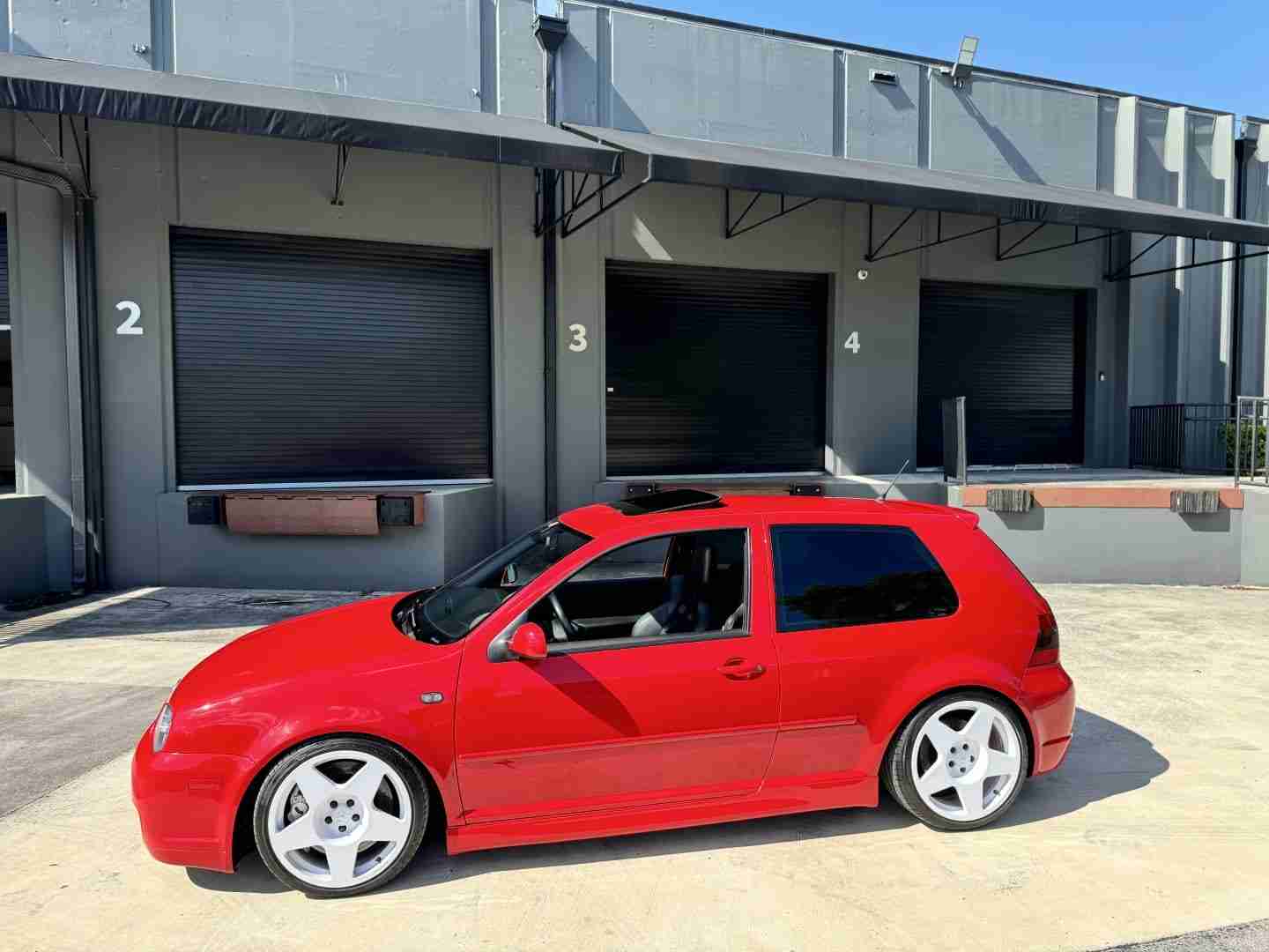 2004 Volkswagen R32 MK4 1 of 662 Tornado Red – HPA400 Turbo Kit – 84k Miles – ALCON BBK – 1552s – 6 Spd full