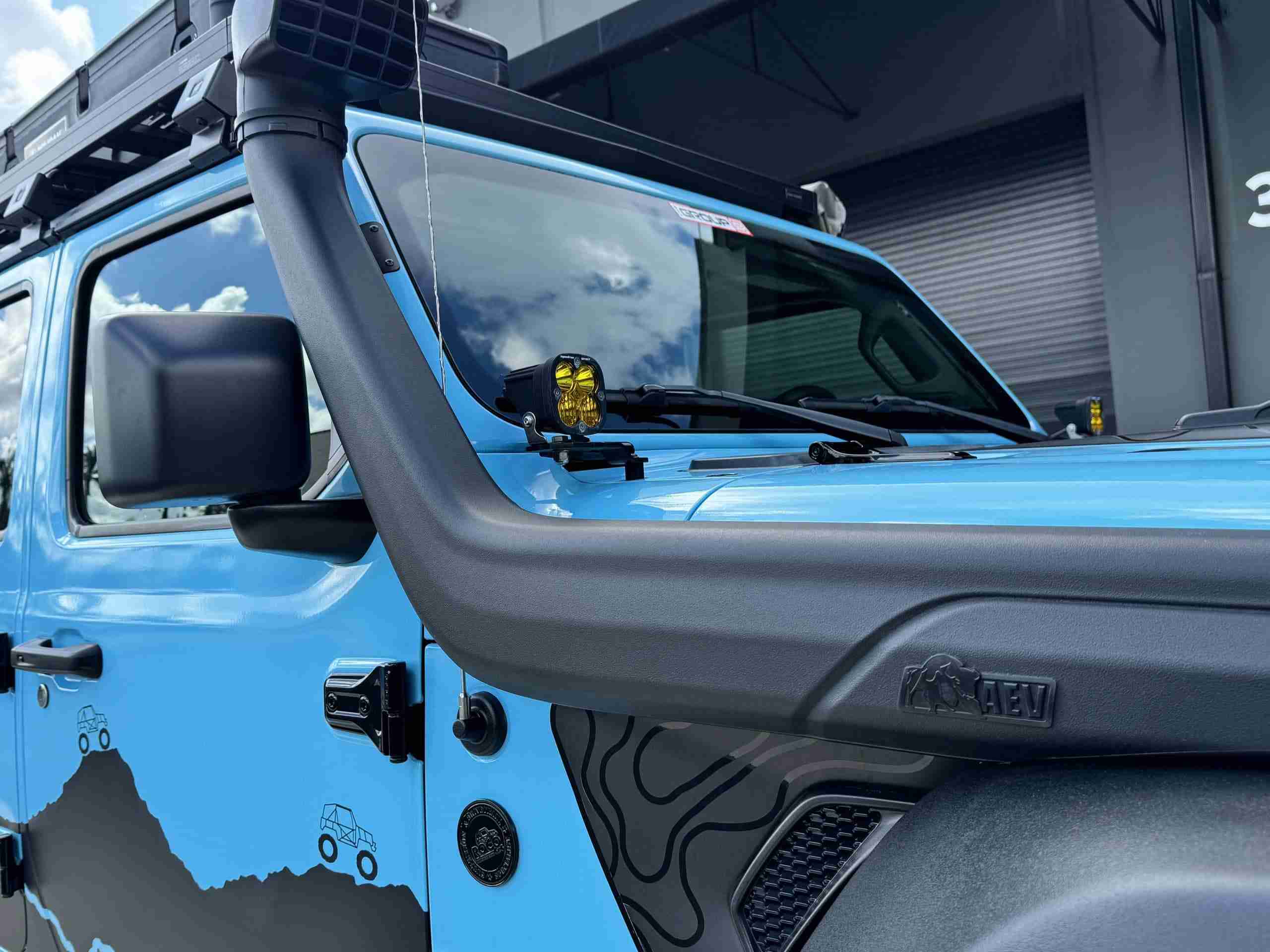 2022 Jeep Gladiator Rubicon 6×6 1 Owner – Custom Built – 800 miles NEW – Fox Suspension – $185k BUILD full