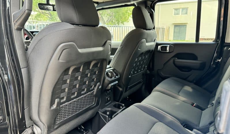 
 2022 Jeep Gladiator Rubicon 6×6 1 Owner – Custom Built – 800 miles NEW – Fox Suspension – $185k BUILD full									