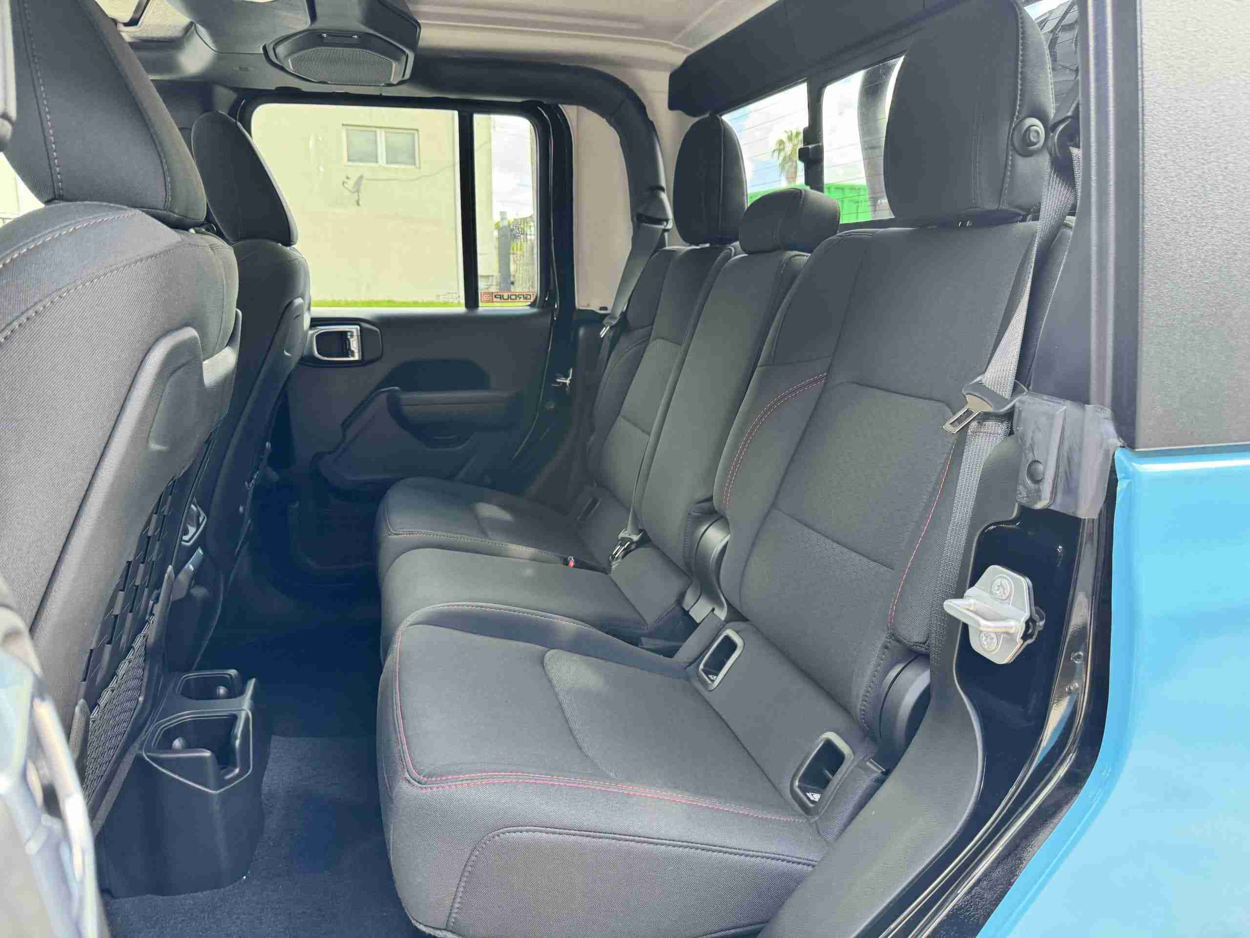 2022 Jeep Gladiator Rubicon 6×6 1 Owner – Custom Built – 800 miles NEW – Fox Suspension – $185k BUILD full