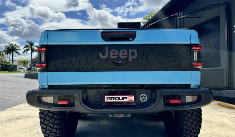 
 2022 Jeep Gladiator Rubicon 6×6 1 Owner – Custom Built – 800 miles NEW – Fox Suspension – $185k BUILD full									
