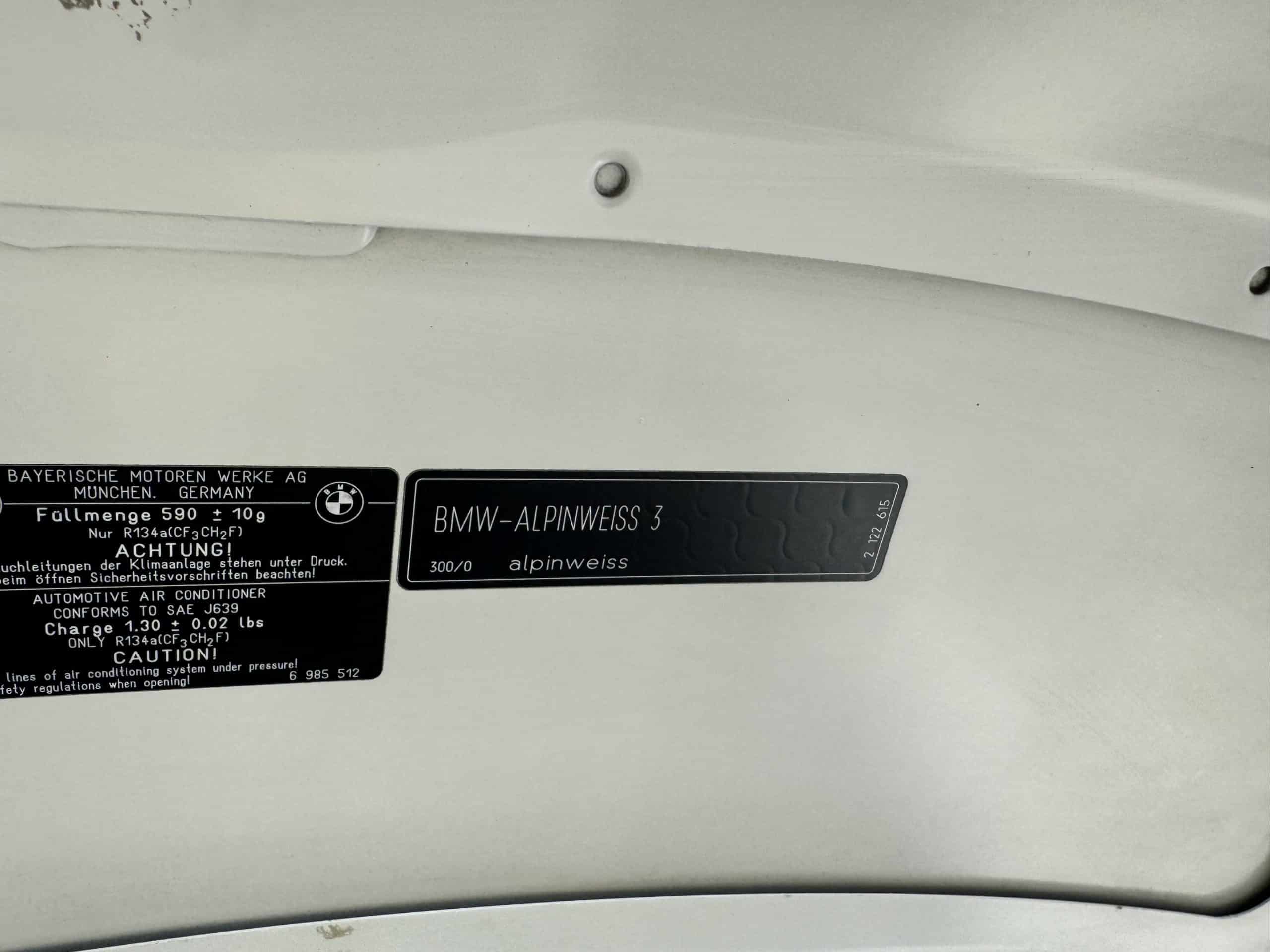 2008 BMW M3 E90 Single Hump Slicktop 74k Miles – 6 Speed Manual – LCI upgrades – Alpine White – Fox Red full