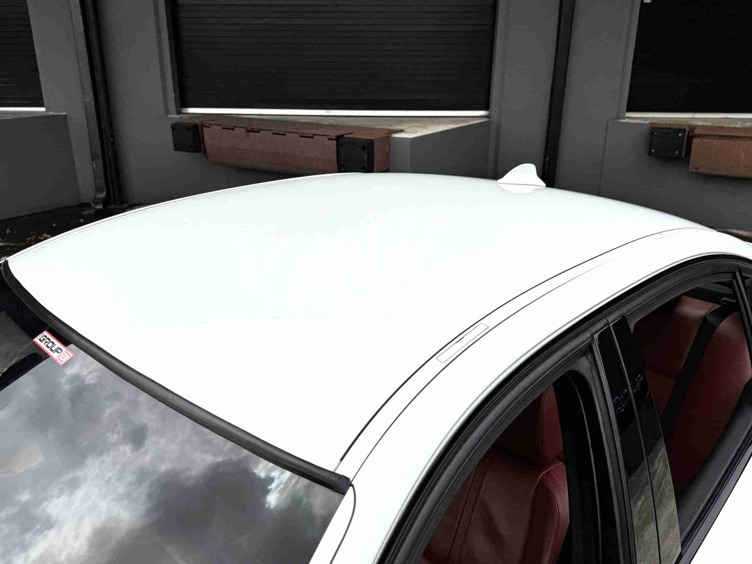 2008 BMW M3 E90 Single Hump Slicktop 74k Miles – 6 Speed Manual – LCI upgrades – Alpine White – Fox Red full