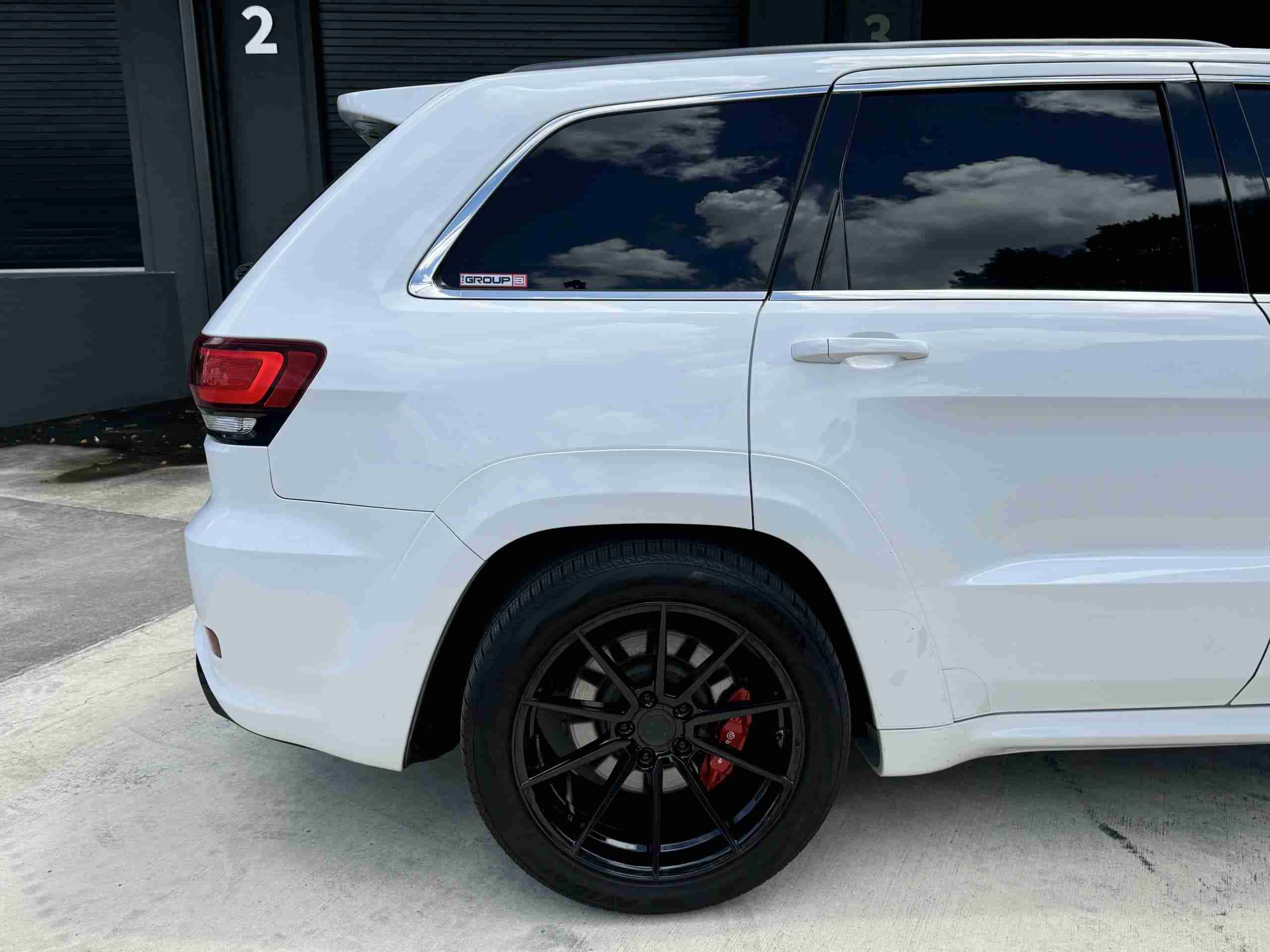 2015 Jeep Grand Cherokee SRT 4WD 2 Owner Florida Car – Only 54k miles – 27L Pkg – Well Sorted – Nice Condition full