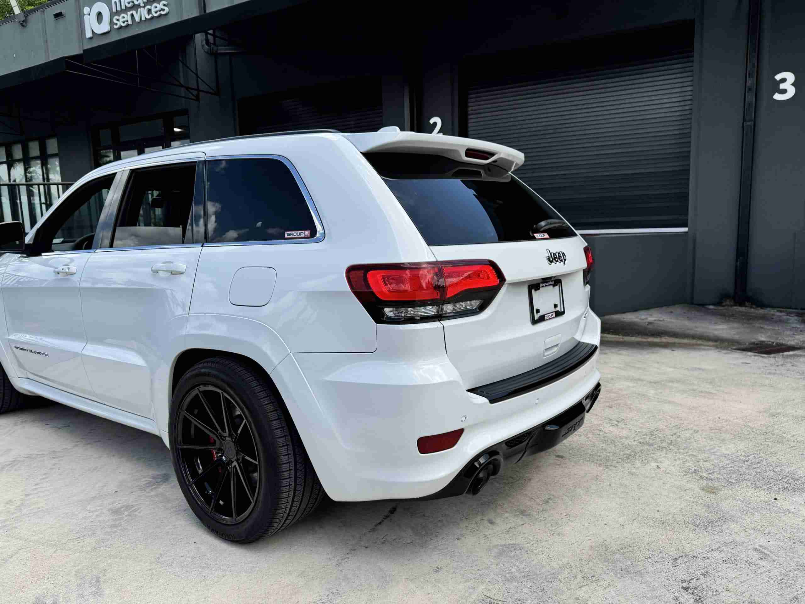 2015 Jeep Grand Cherokee SRT 4WD 2 Owner Florida Car – Only 54k miles – 27L Pkg – Well Sorted – Nice Condition full