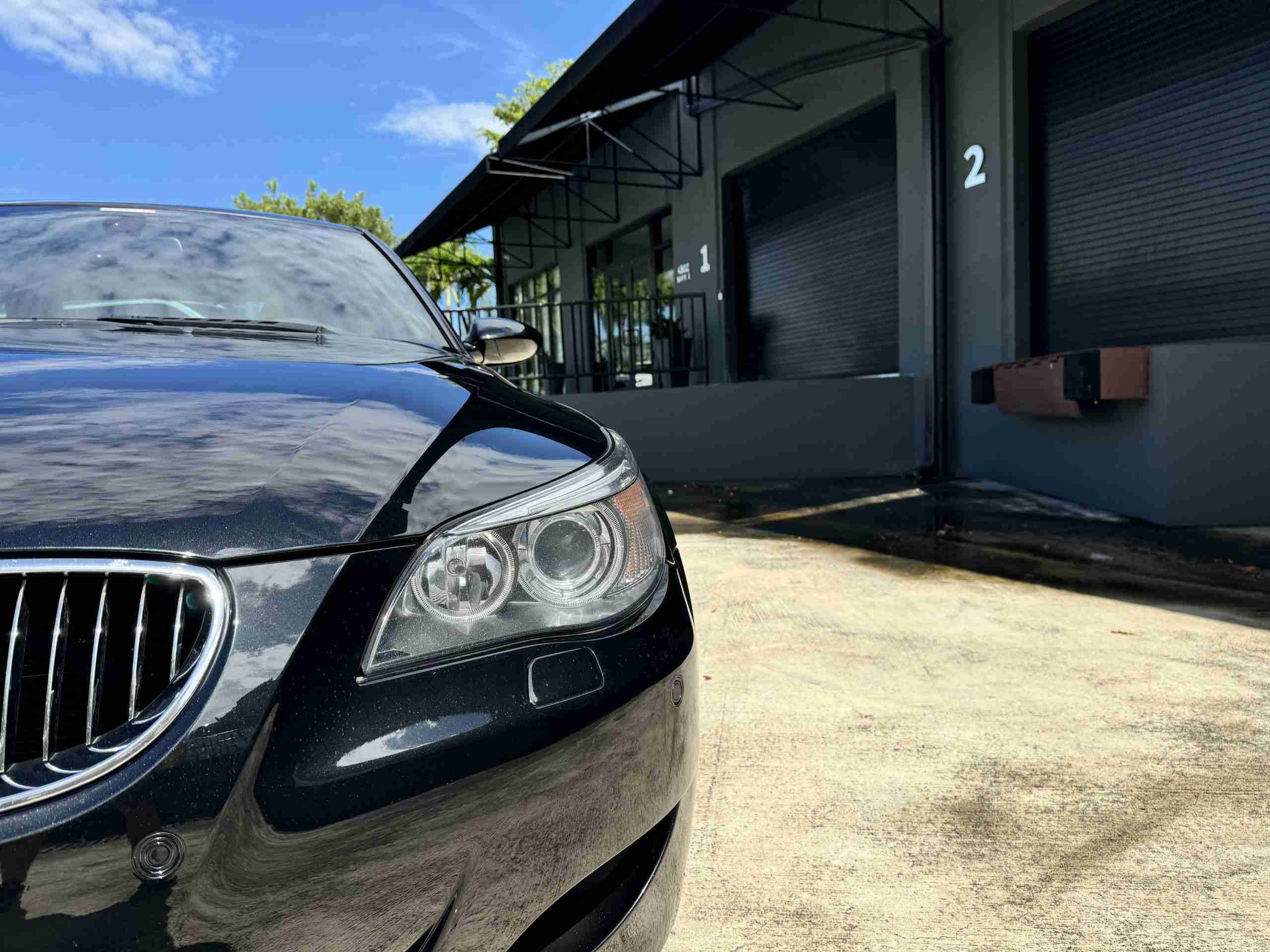 2007 BMW M5 – 550HP – SMG – 79k Miles full