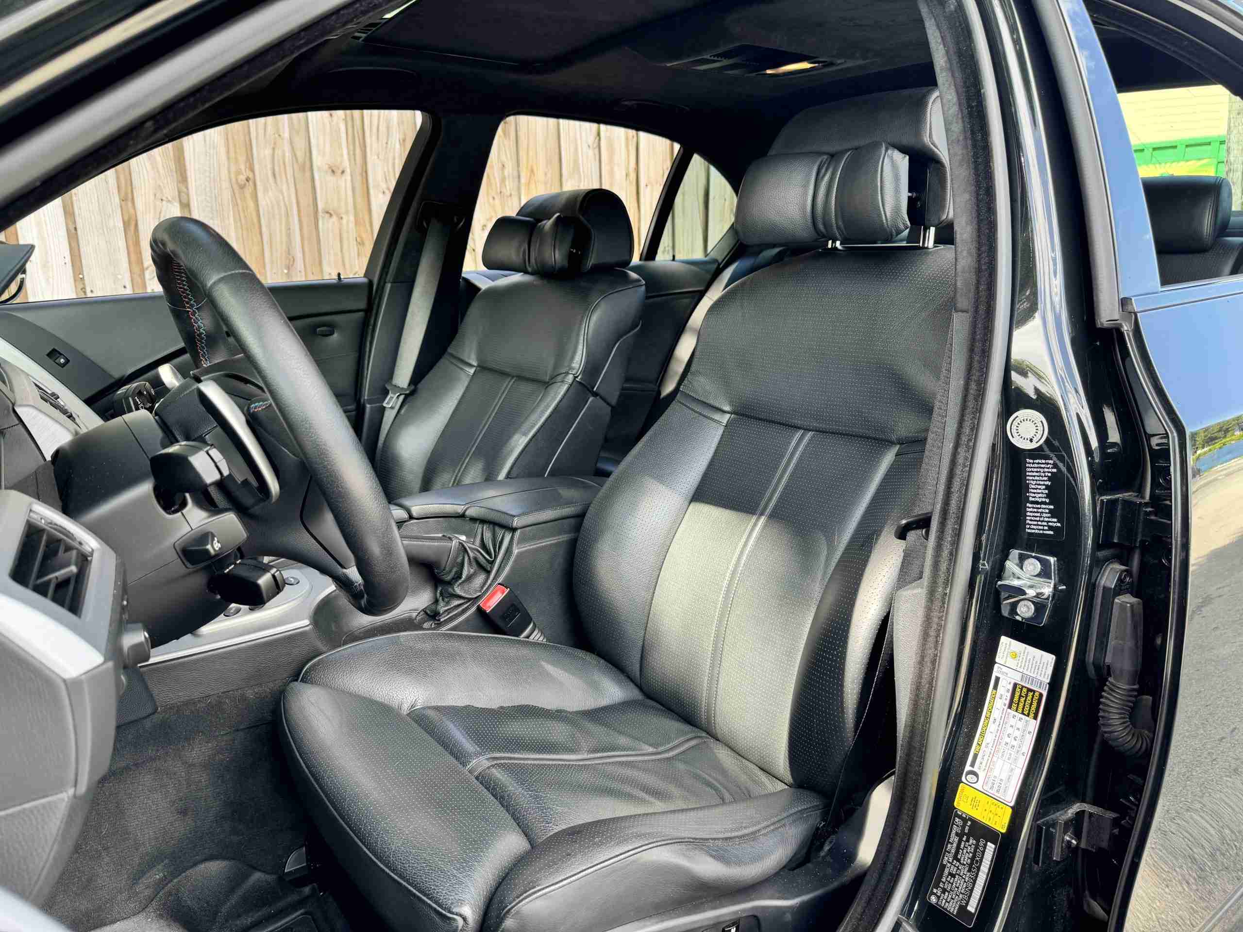 2007 BMW M5 – 550HP – SMG – 79k Miles full