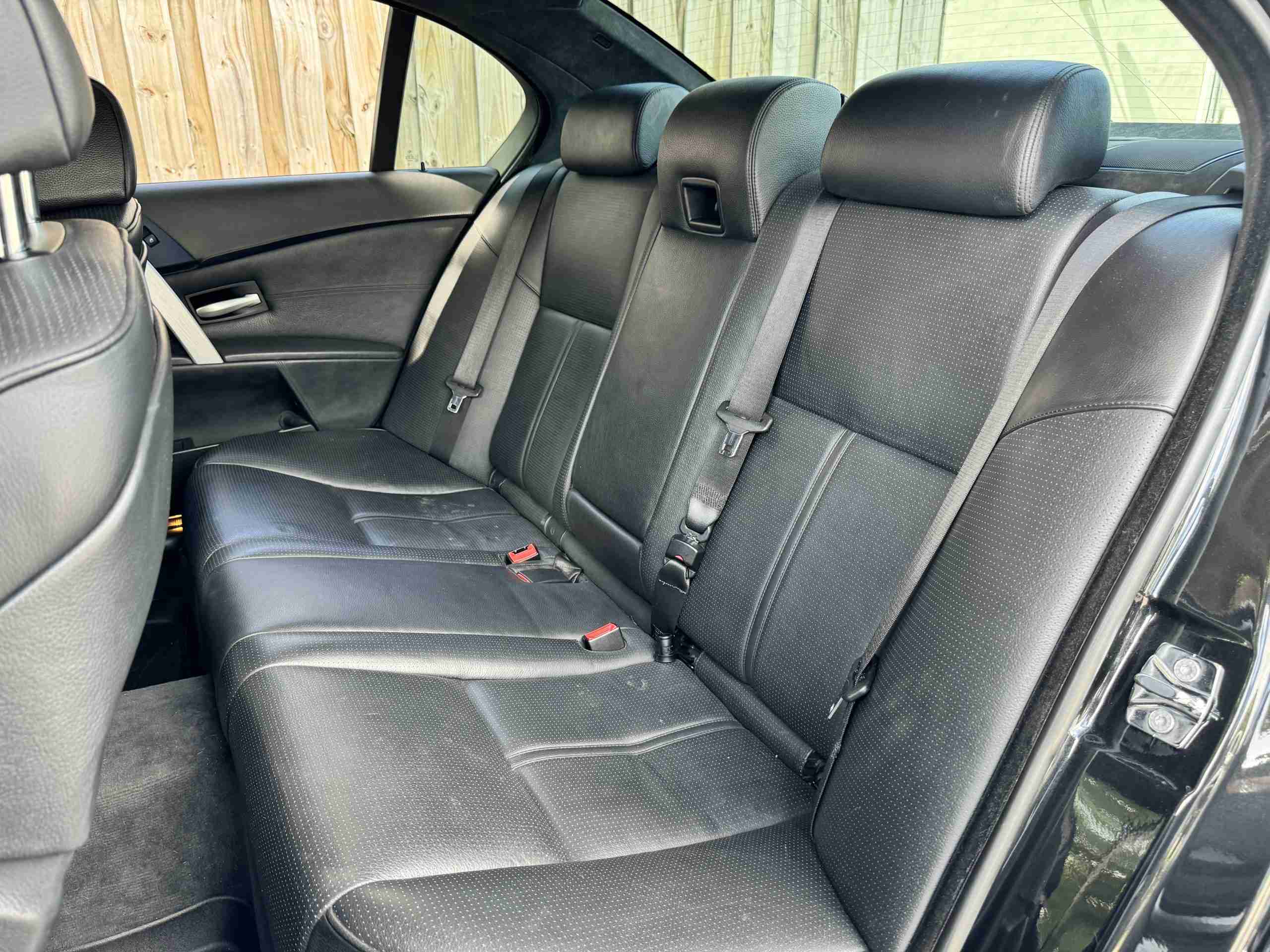 2007 BMW M5 – 550HP – SMG – 79k Miles full