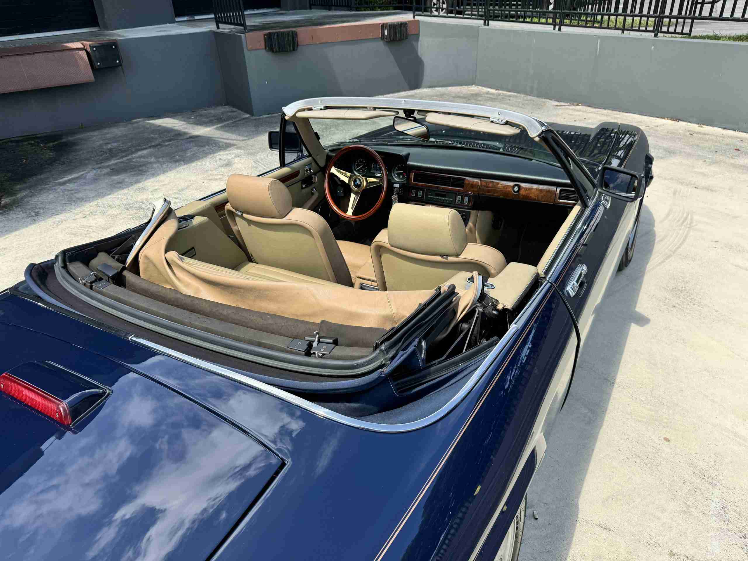 1988 Jaguar XJS V12 Convertible Same Owner Since 1992 – 35k Original miles – 15 inch BBS mesh wheels – Blue Top full