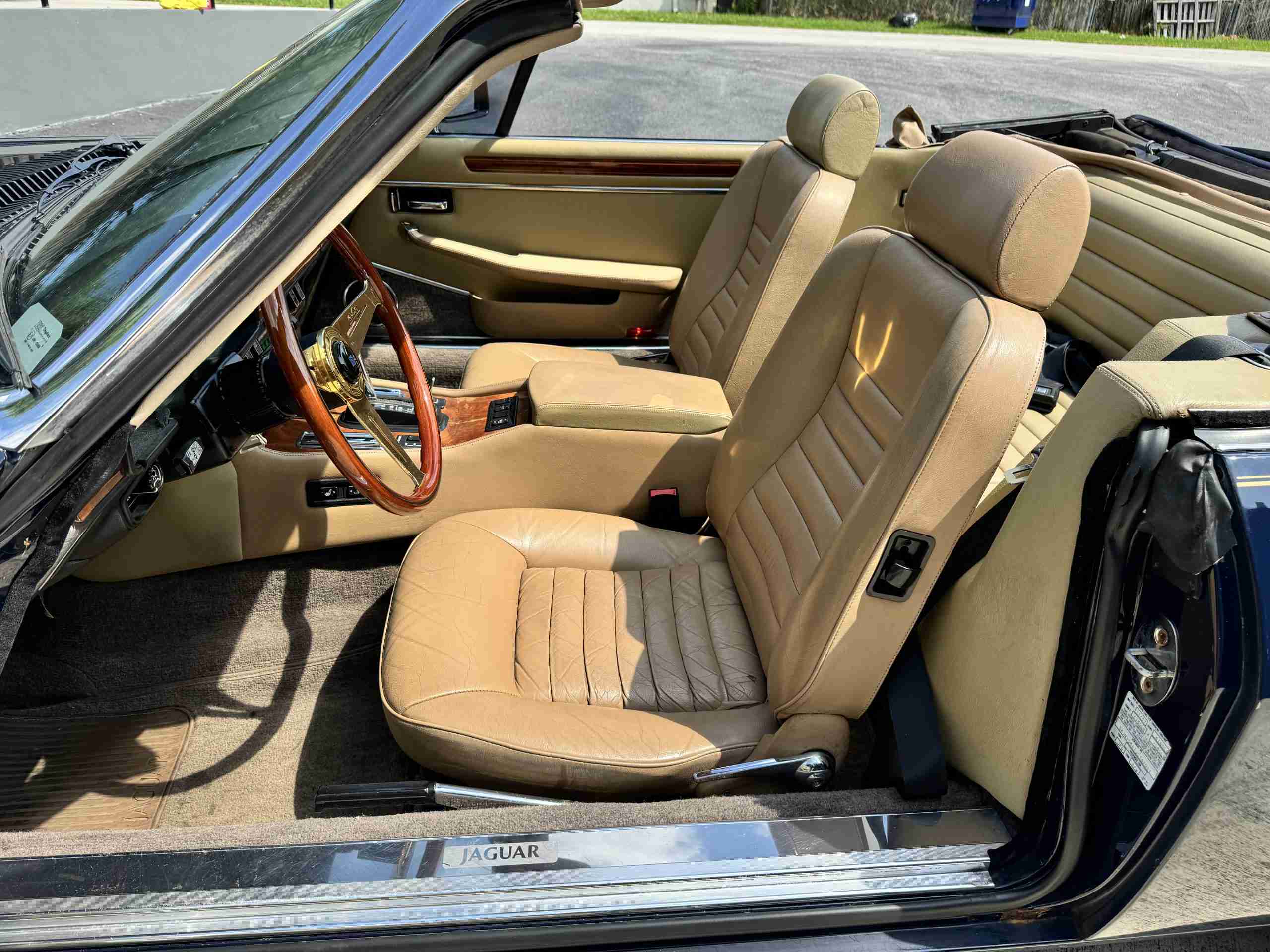 1988 Jaguar XJS V12 Convertible Same Owner Since 1992 – 35k Original miles – 15 inch BBS mesh wheels – Blue Top full