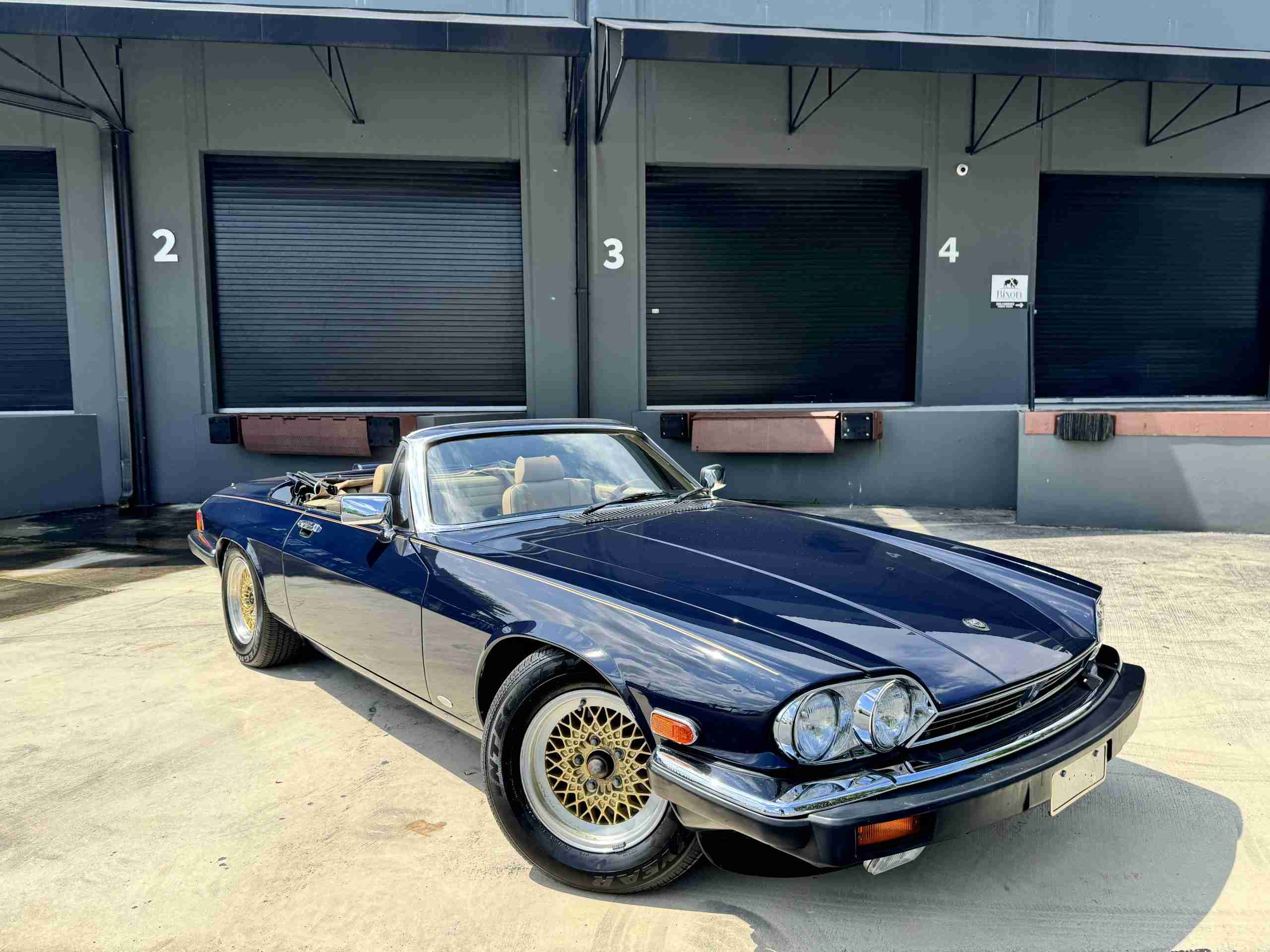 1988 Jaguar XJS V12 Convertible Same Owner Since 1992 – 35k Original miles – 15 inch BBS mesh wheels – Blue Top full