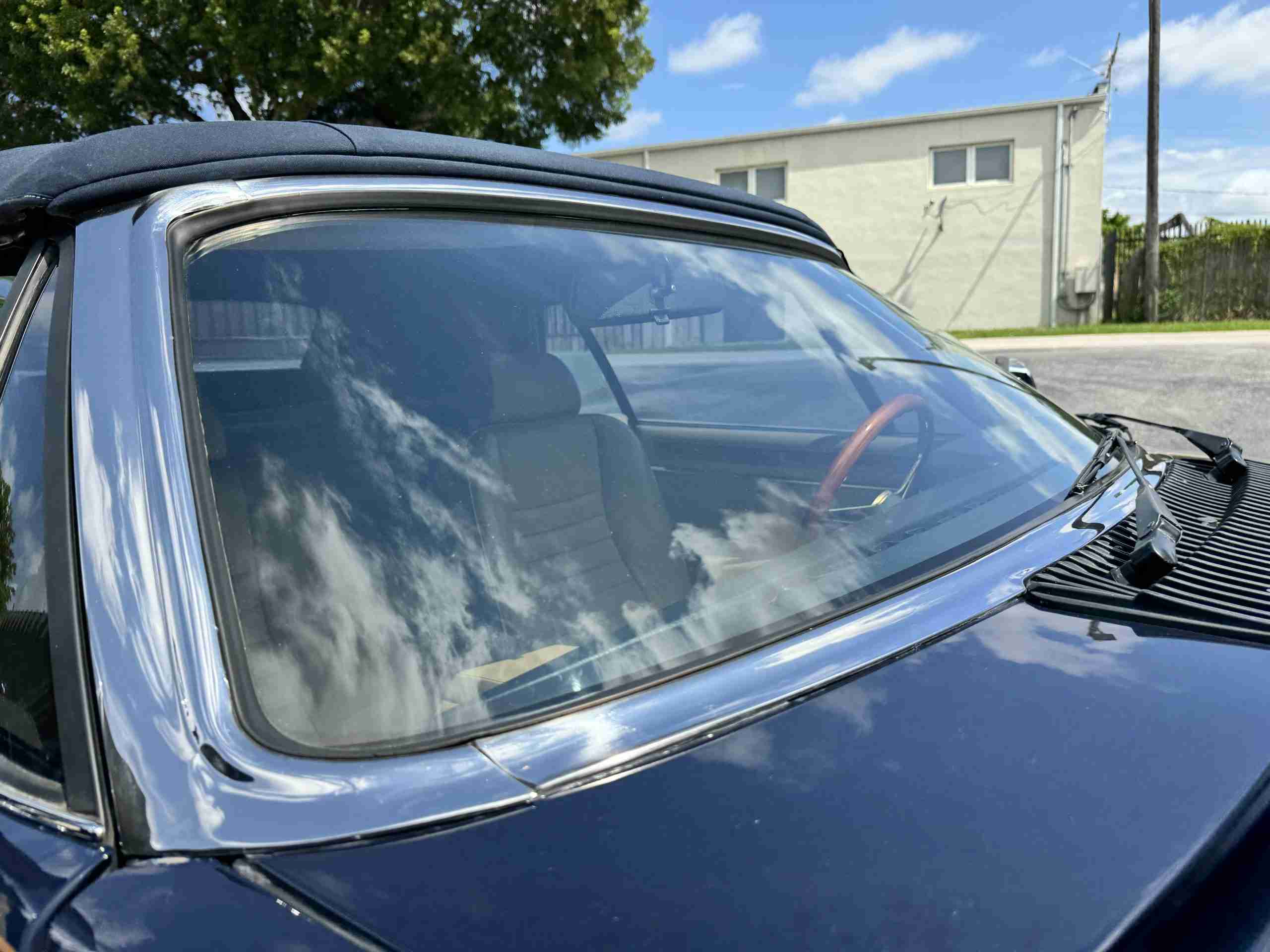 1988 Jaguar XJS V12 Convertible Same Owner Since 1992 – 35k Original miles – 15 inch BBS mesh wheels – Blue Top full