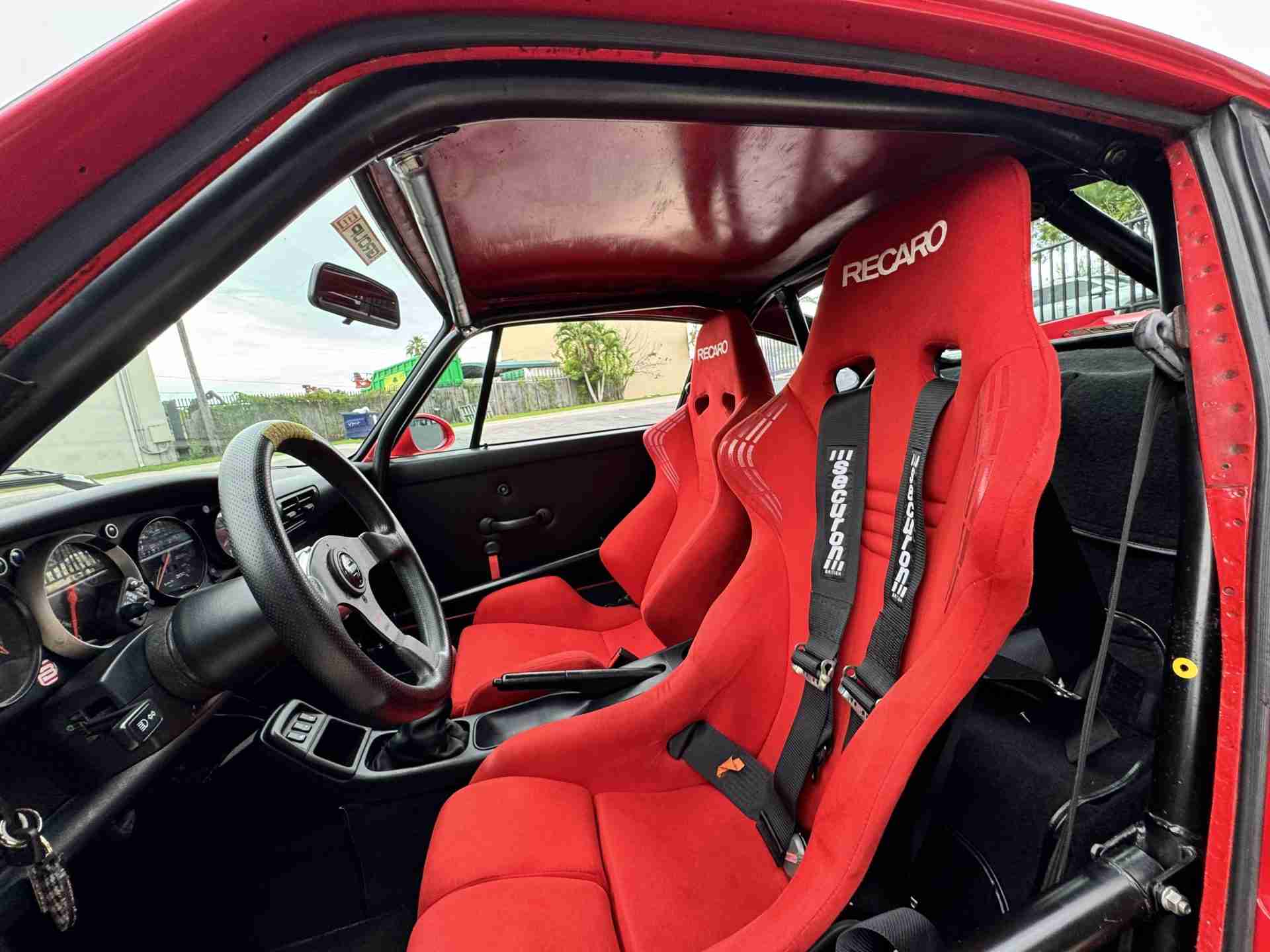 1990 Porsche 964 Carrera Euro – Sunroof Delete – Big Brakes – Well sorted full