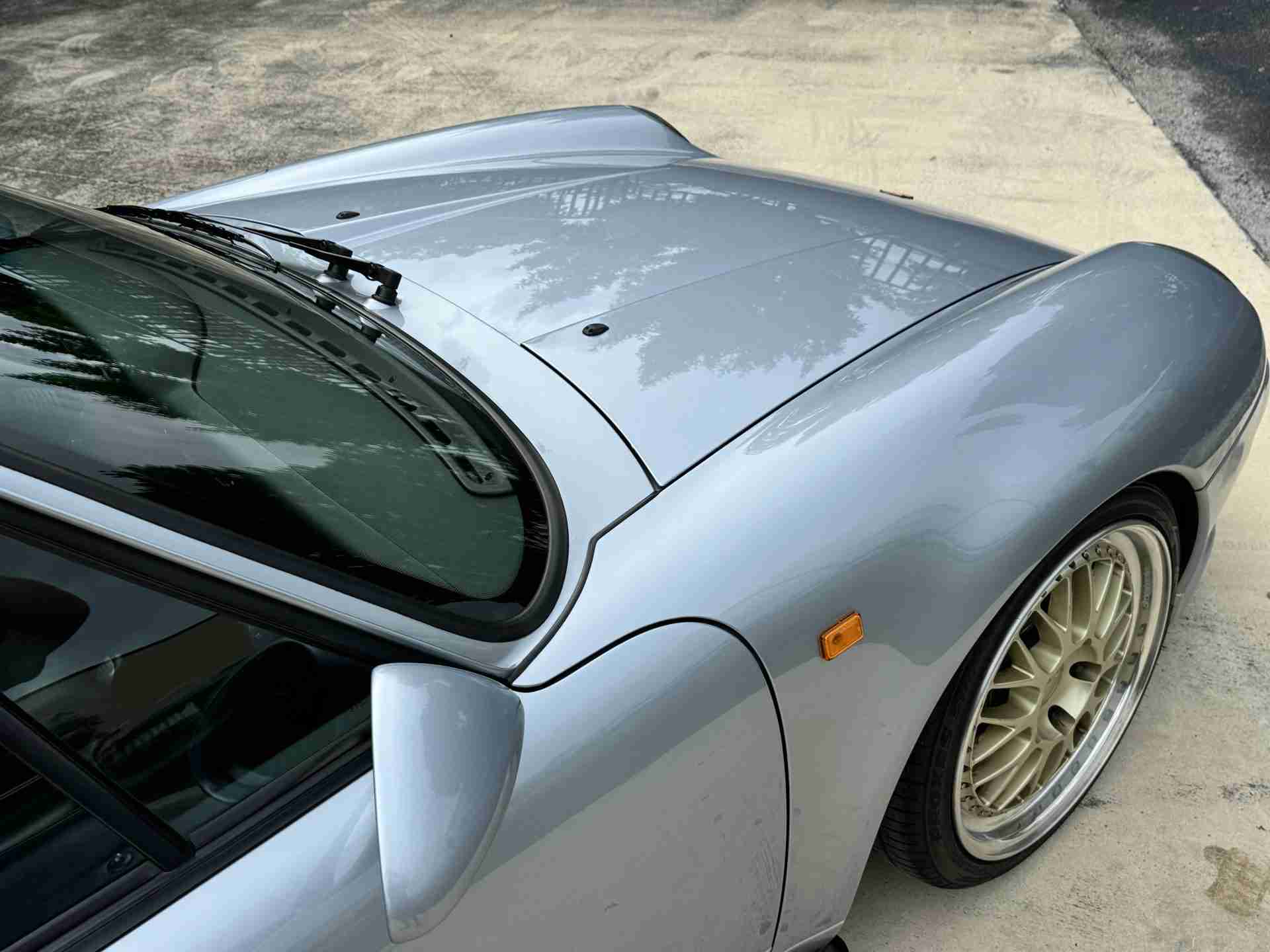 1996 Porsche 911 Carrera 993 Euro ROW – RS Modifications – Polar Silver – 65k miles – Sunroof Delete –  6 Spd full