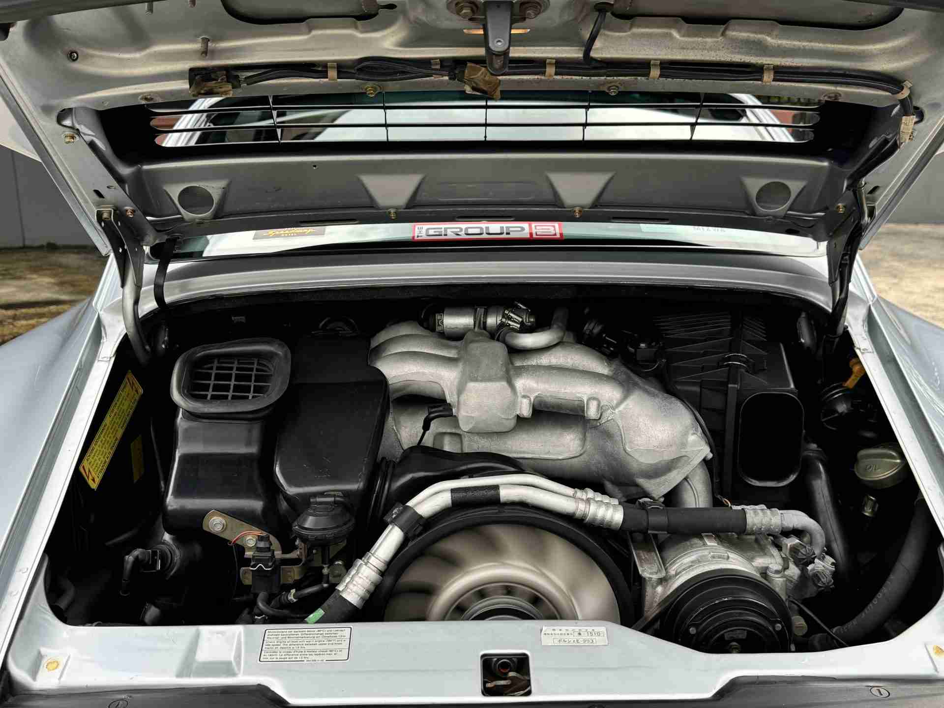 1996 Porsche 911 Carrera 993 Euro ROW – RS Modifications – Polar Silver – 65k miles – Sunroof Delete –  6 Spd full