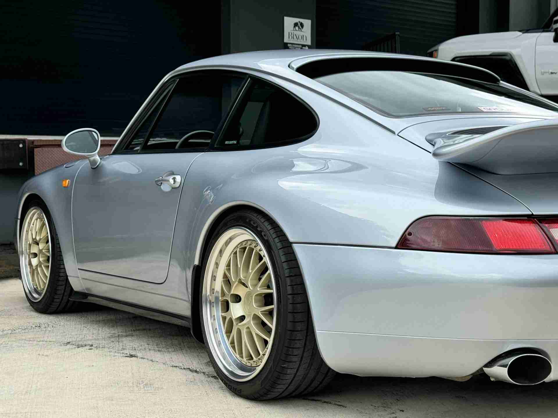 1996 Porsche 911 Carrera 993 Euro ROW – RS Modifications – Polar Silver – 65k miles – Sunroof Delete –  6 Spd full