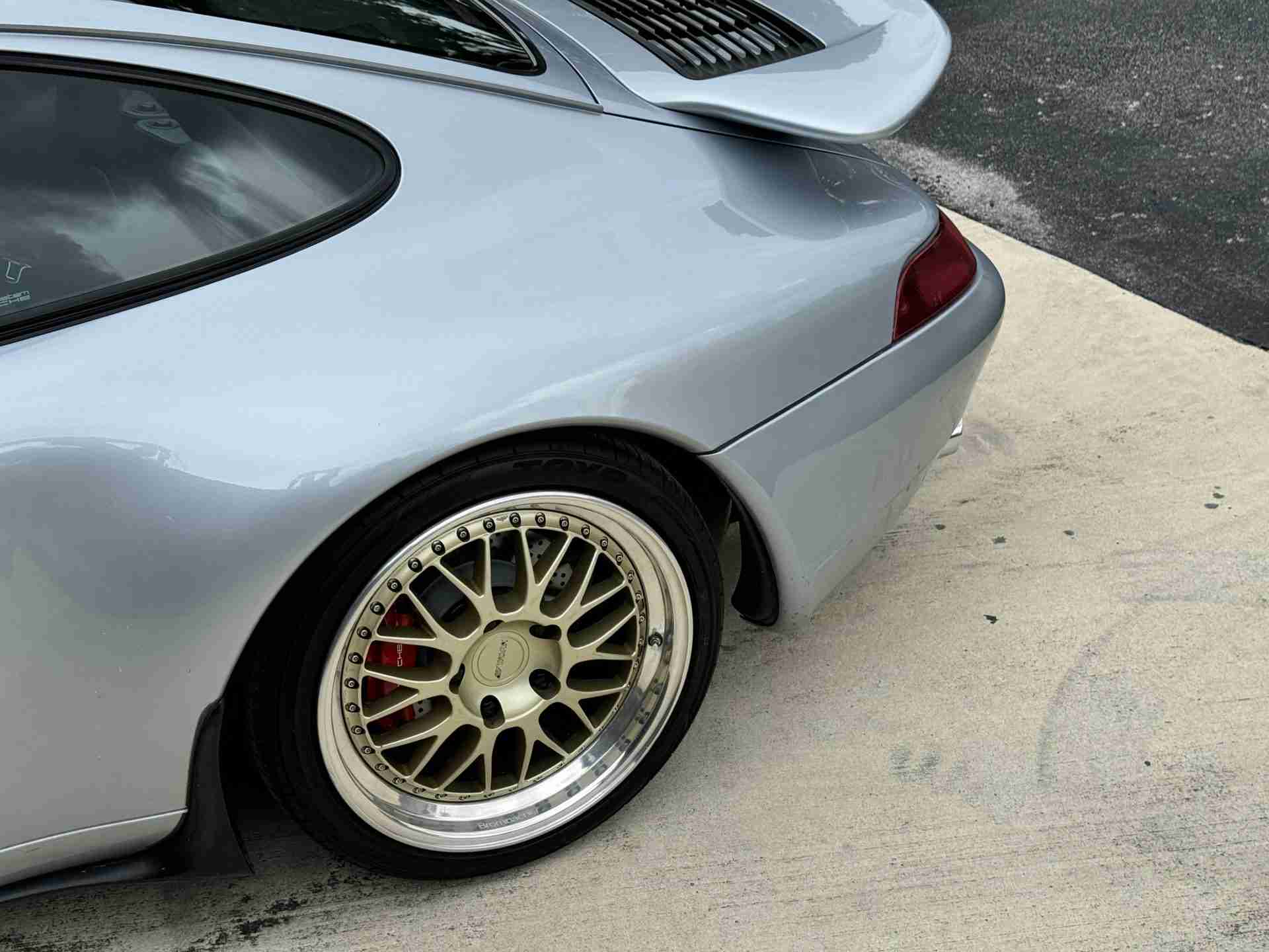 1996 Porsche 911 Carrera 993 Euro ROW – RS Modifications – Polar Silver – 65k miles – Sunroof Delete –  6 Spd full