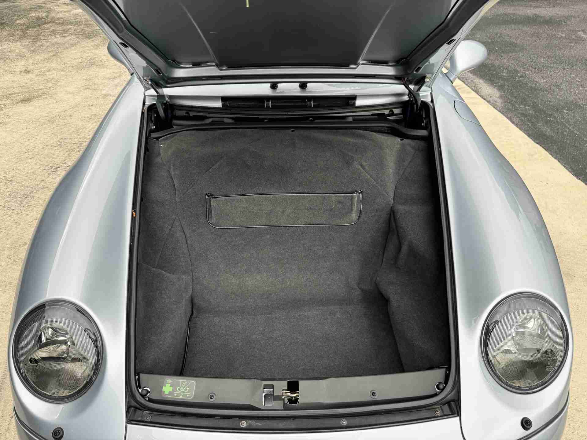 1996 Porsche 911 Carrera 993 Euro ROW – RS Modifications – Polar Silver – 65k miles – Sunroof Delete –  6 Spd full