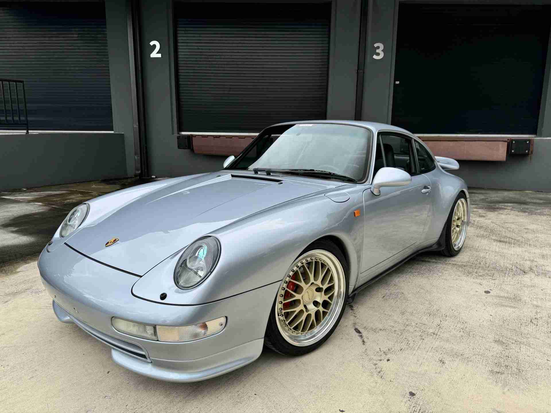 1996 Porsche 911 Carrera 993 Euro ROW – RS Modifications – Polar Silver – 65k miles – Sunroof Delete –  6 Spd full